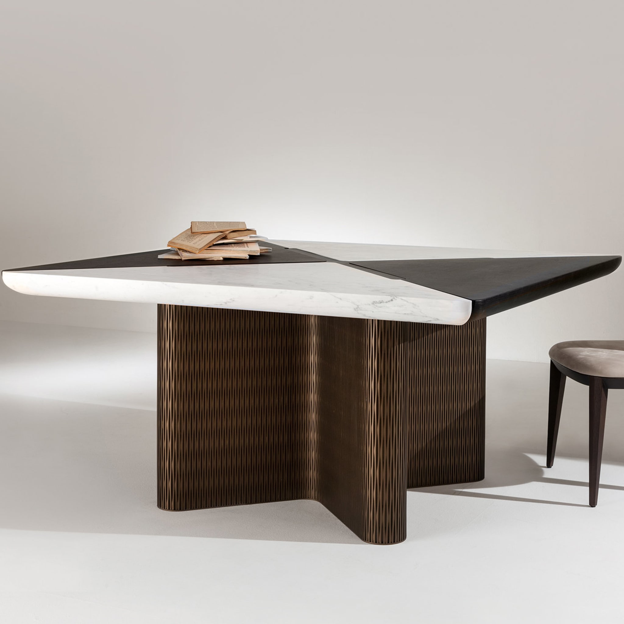 Infinity Square Dining Table by Cesare Arosio - Alternative view 1