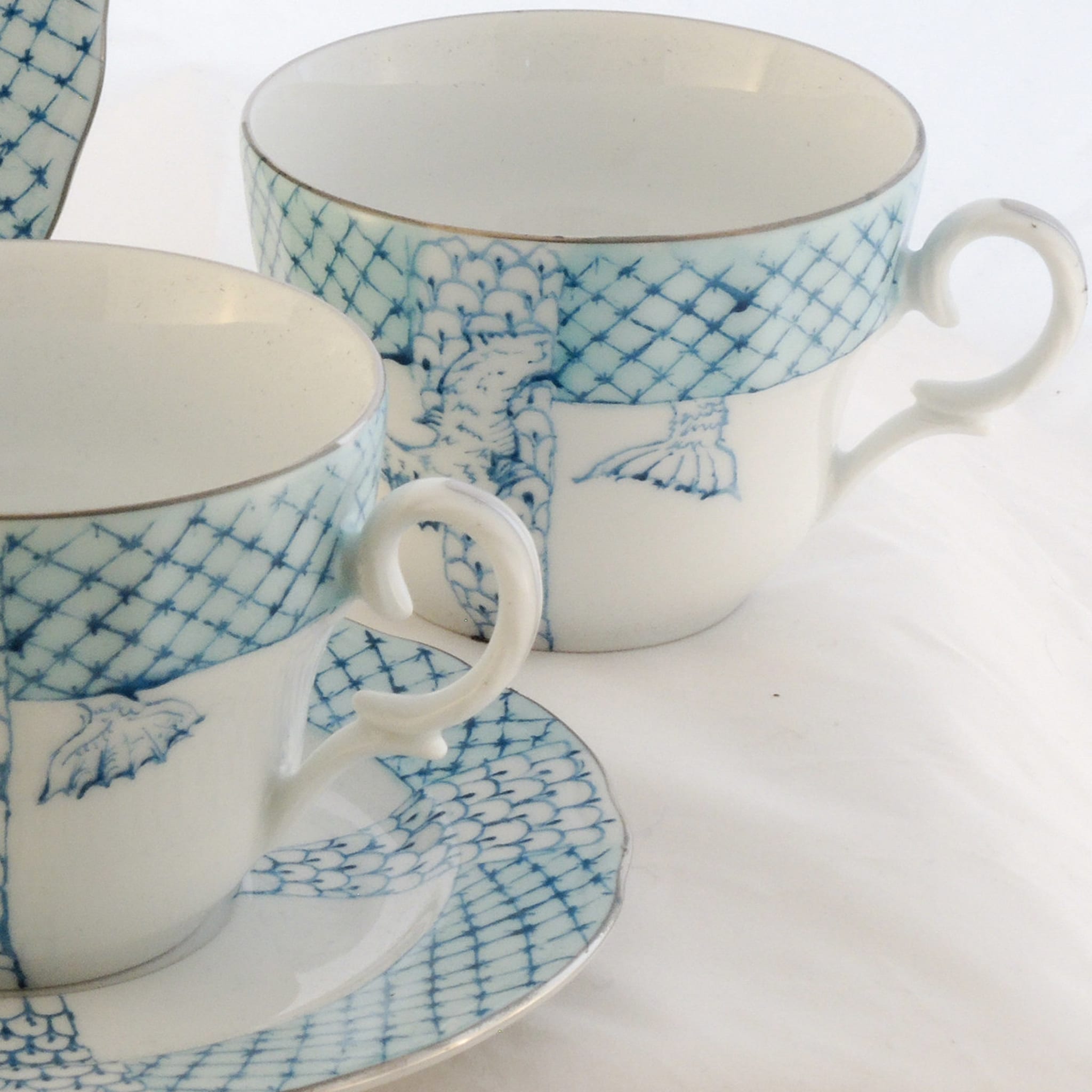 Turquoise Dragon 2 Cups and Saucer Set - Alternative view 1
