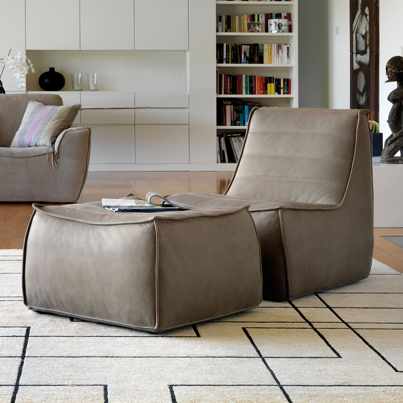 Nano Leather Armchair and Pouf  - Gyform