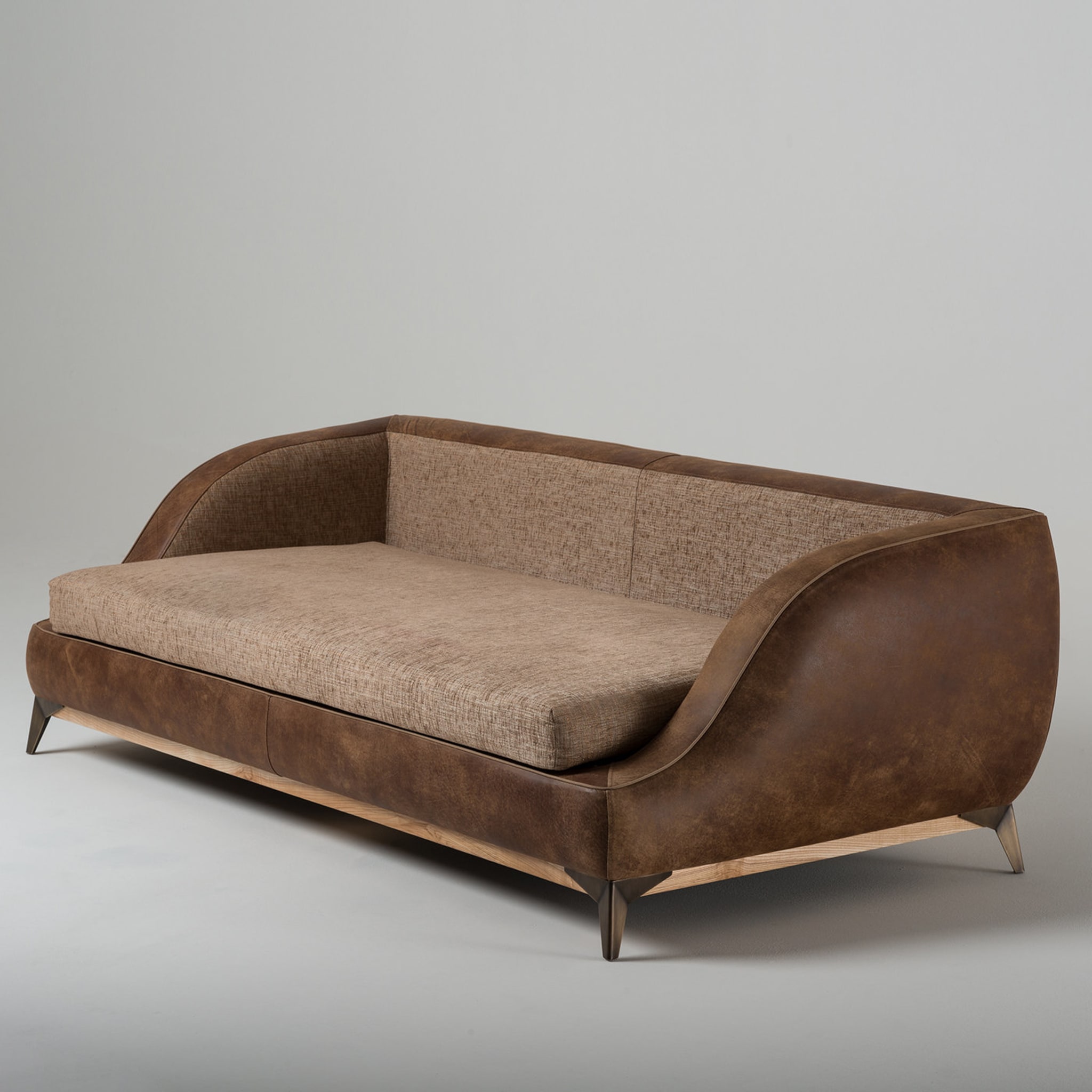 3-Seater Sofa in Leather & Fabric Combination - Alternative view 3