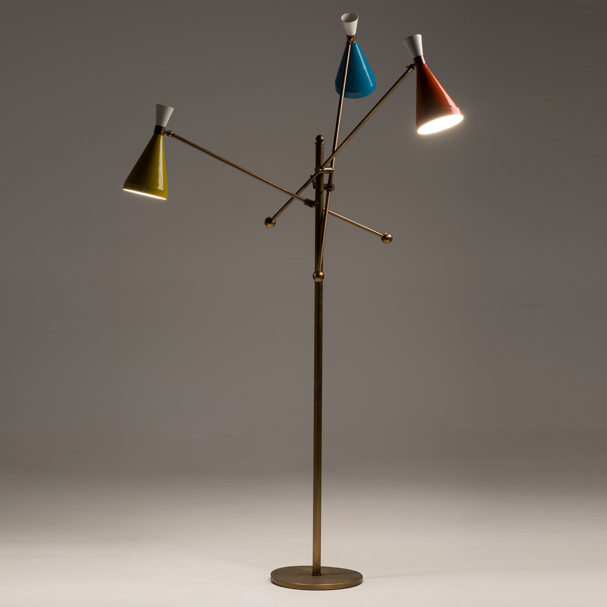 Flipper floor lamp by Marco and Giulio Mantellassi - Alternative view 1