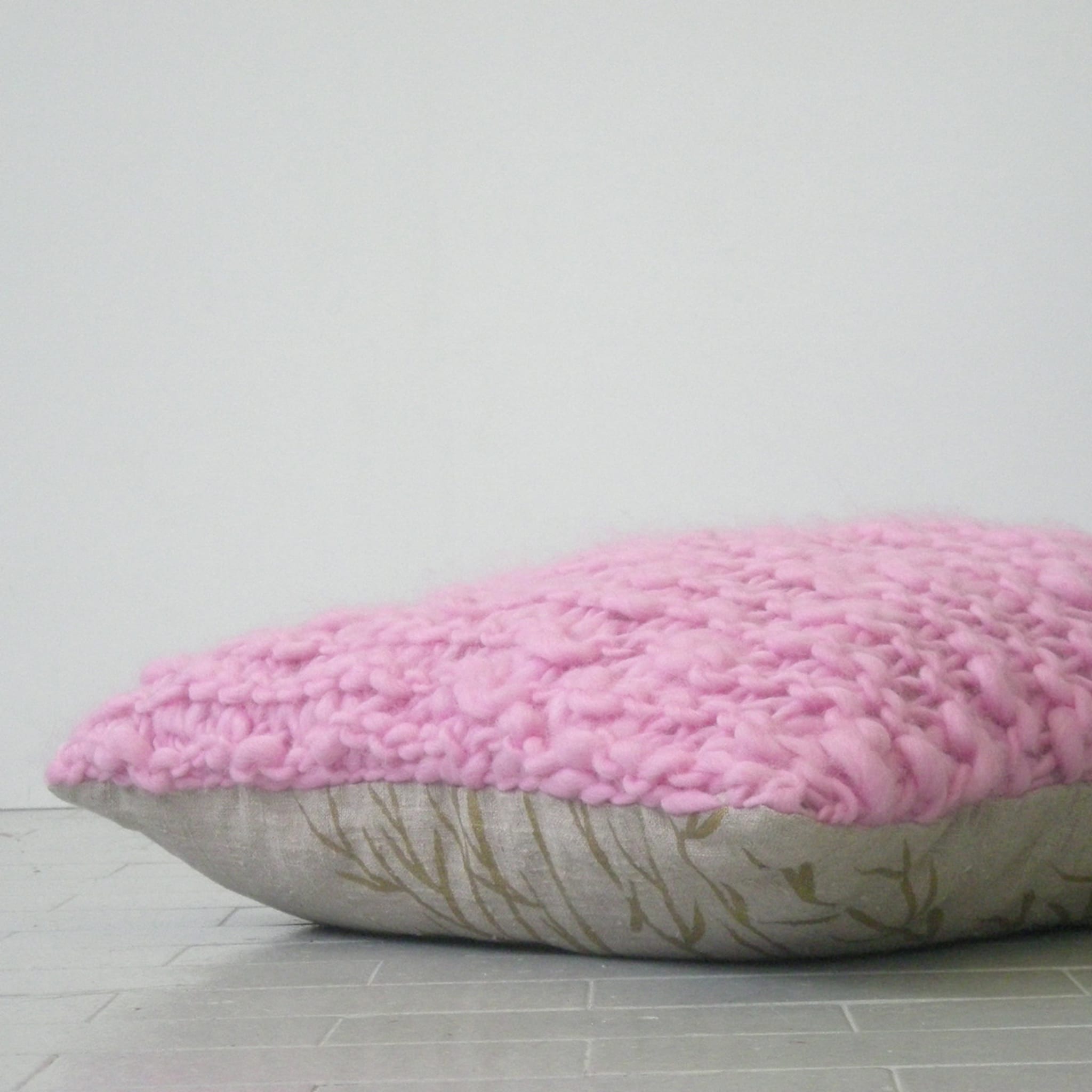 Wool&Lettering Cushion Pink  - Alternative view 2