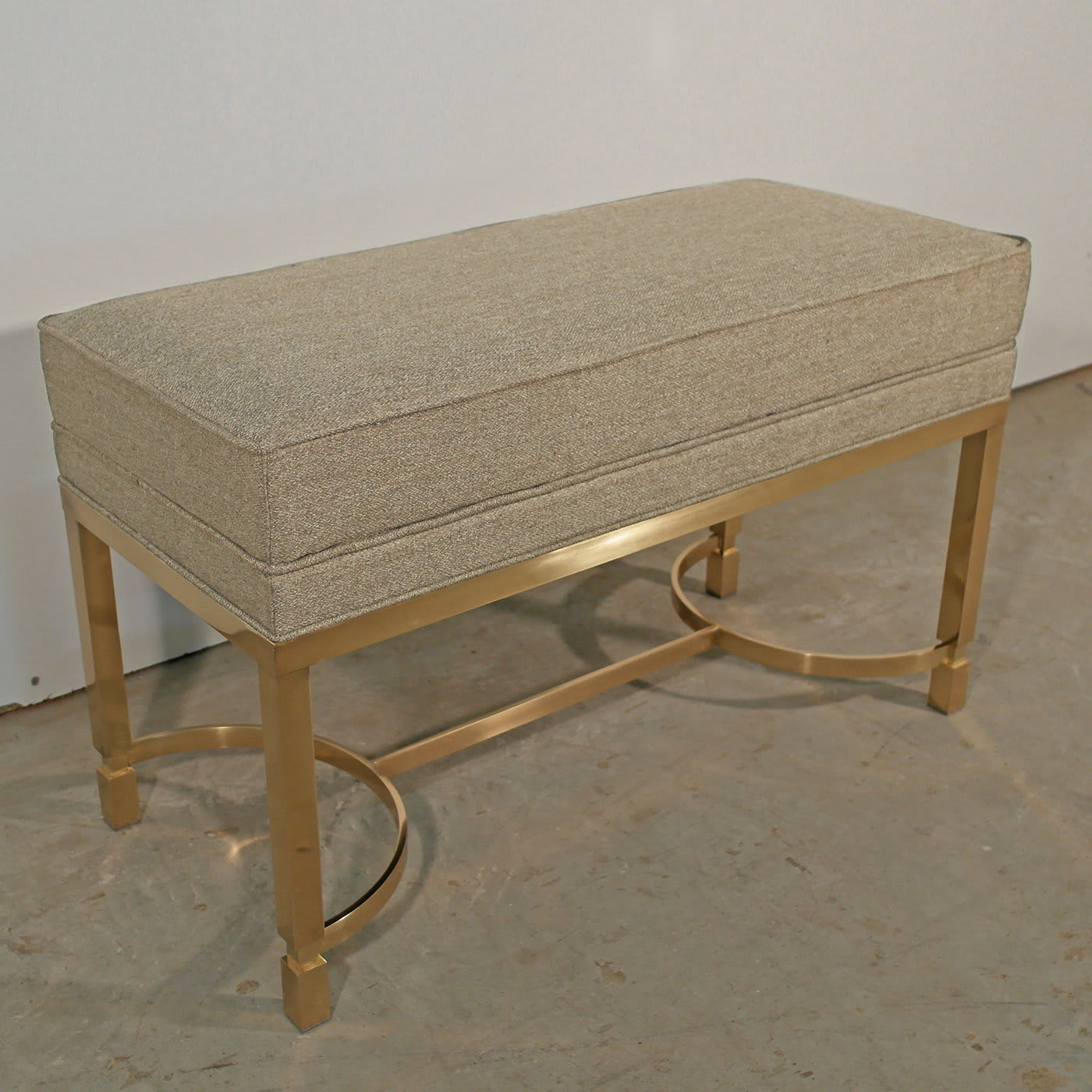 Plain Upholstered Bench - S&L Interni