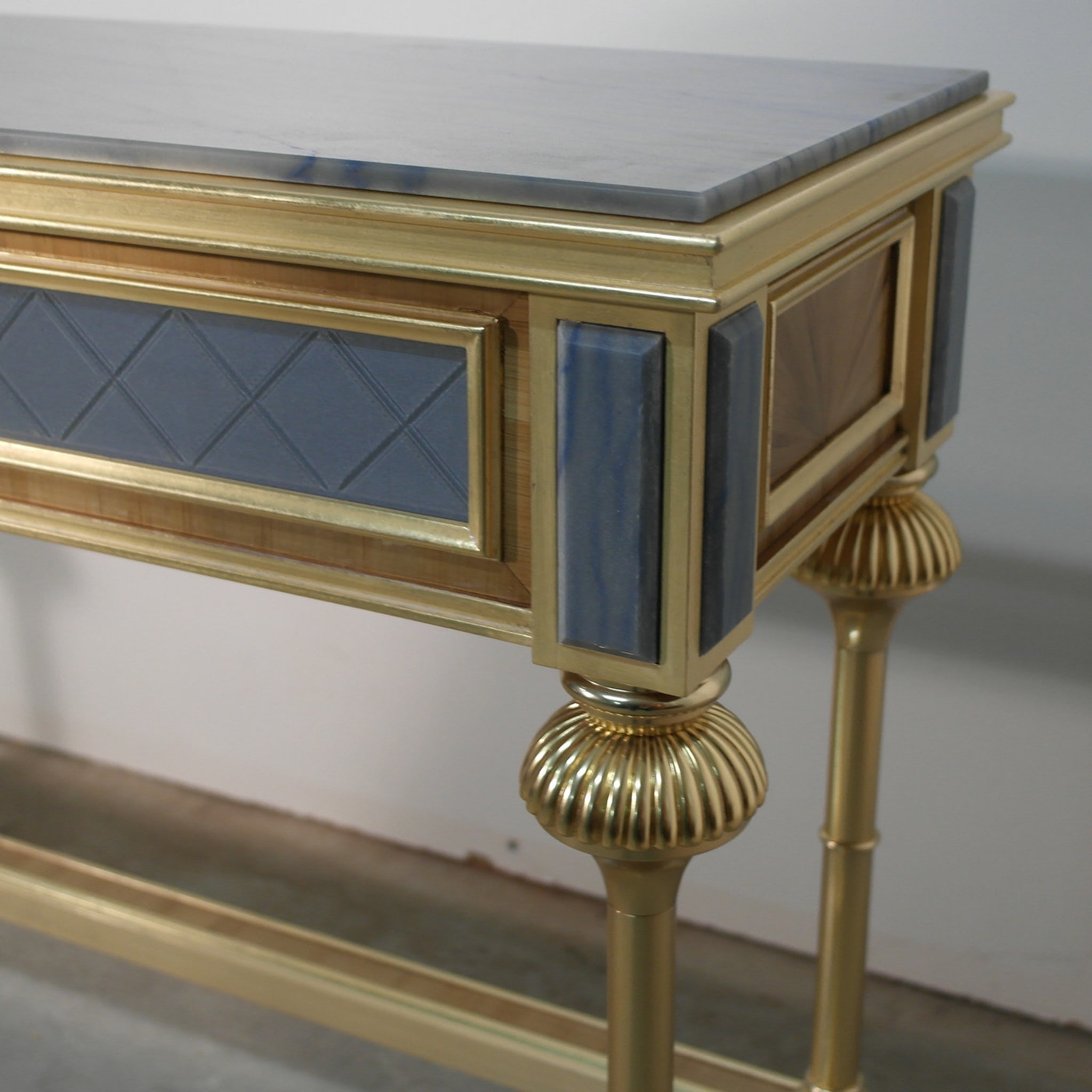 Gold Leaf Long Console Table - Alternative view 4