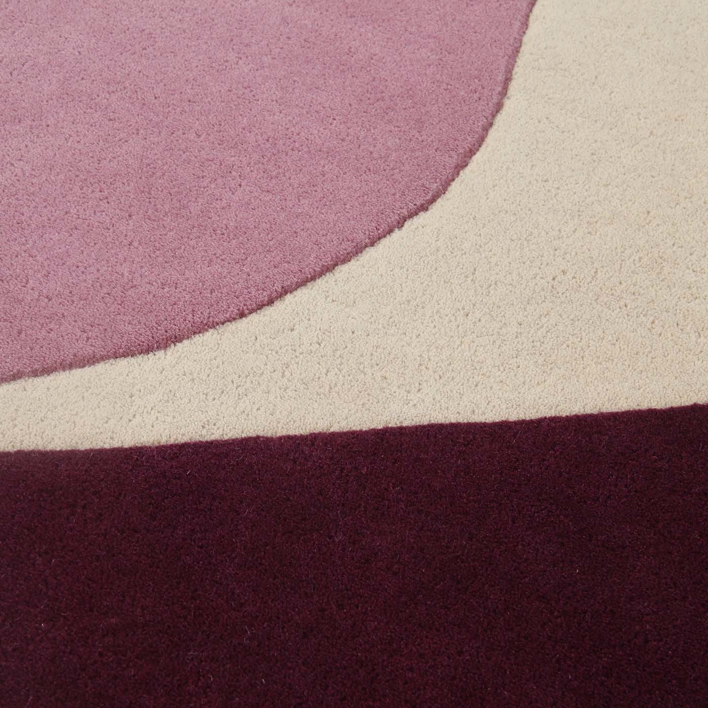 JC-7 Isola Purple Carpet by Joe Colombo Amini | Artemest