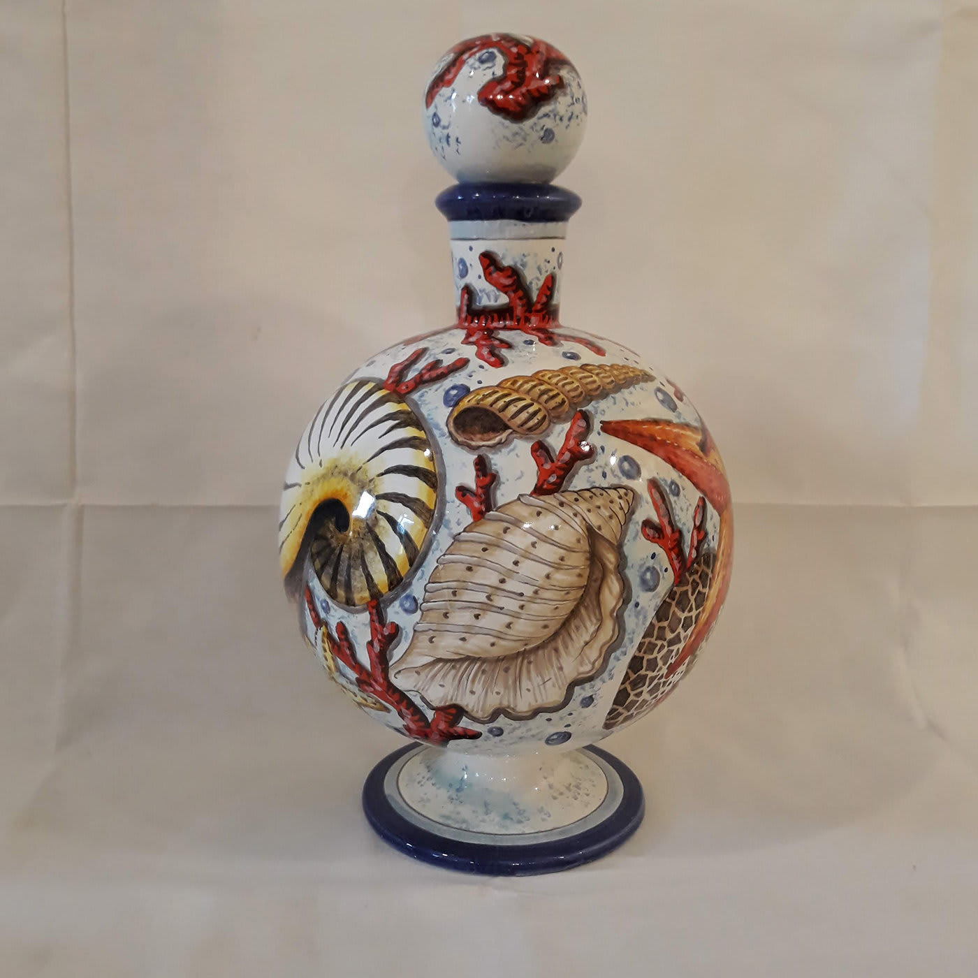 Conchiglie Vase with Lid - Ceramiche Ima