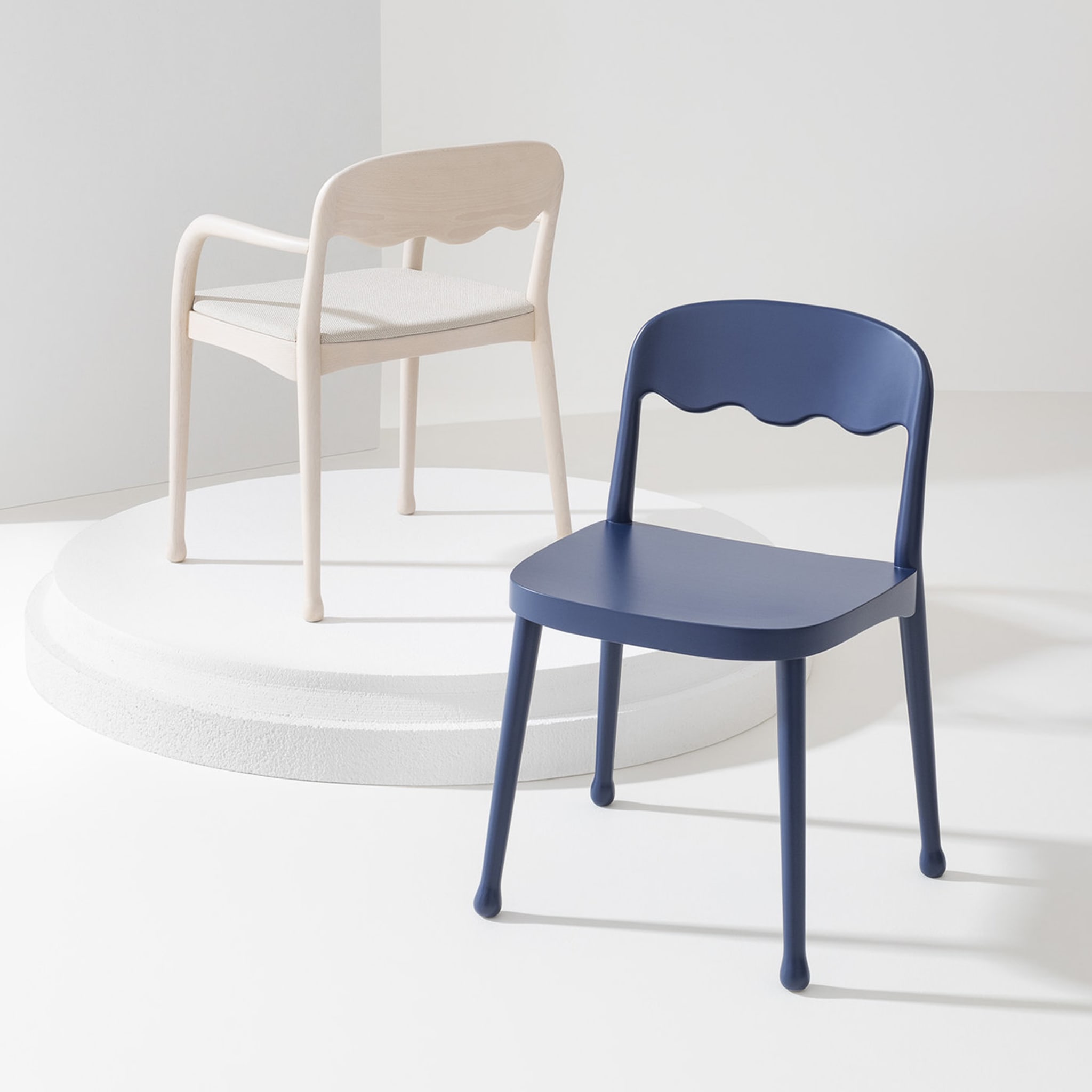 Frisée 250 Blue Chair by Cristina Celestino - Alternative view 1