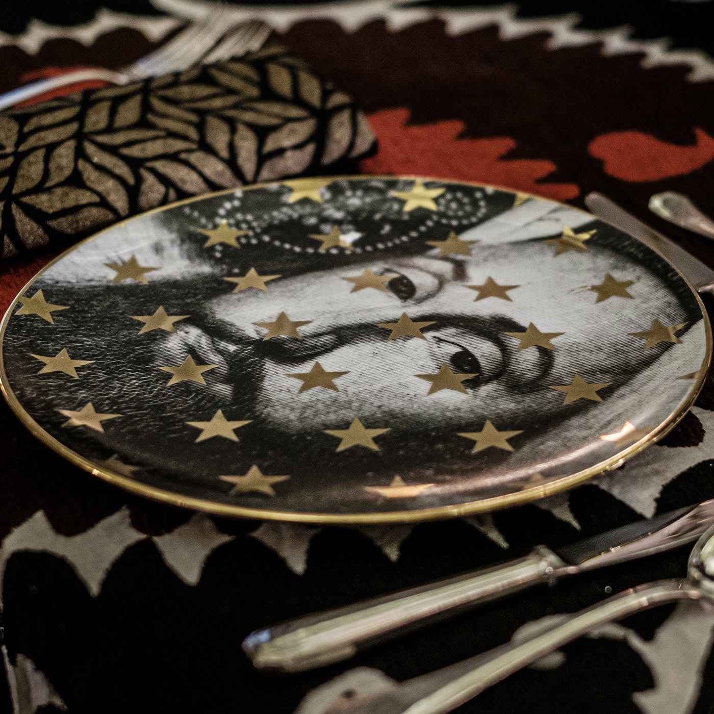 The Sultan Limited Gold Edition Dinner Plate N.3 - Les Ottomans