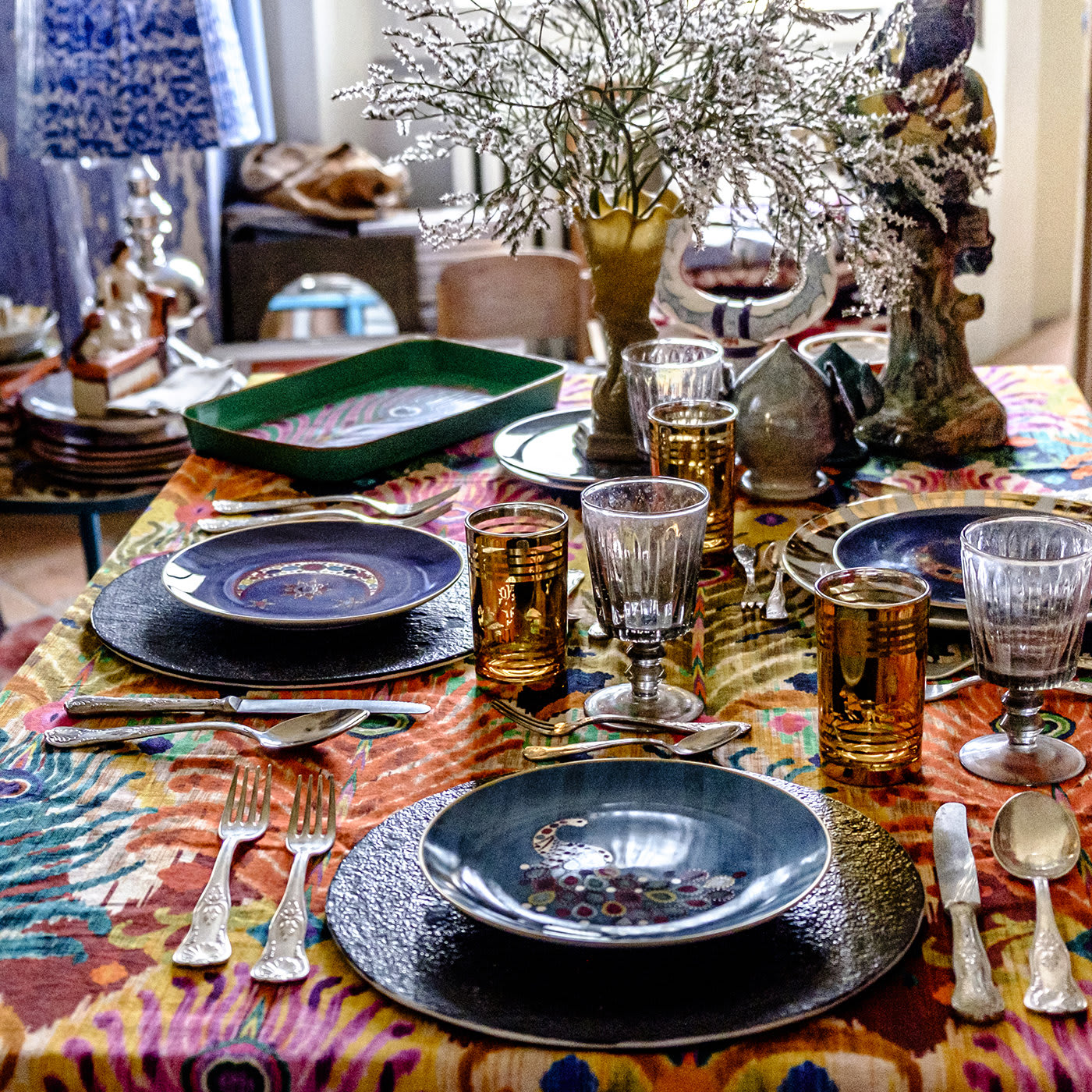 Set of 2 Blue Dinner Plates by Matthew Williamson - Les Ottomans