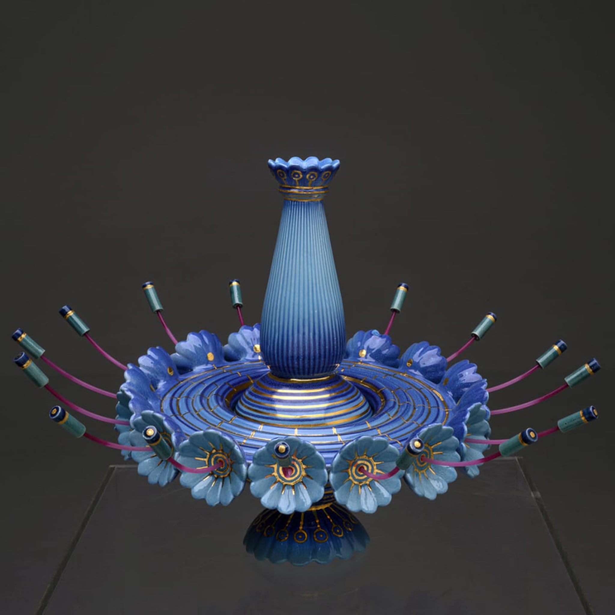 Garland Vase - Alternative view 2