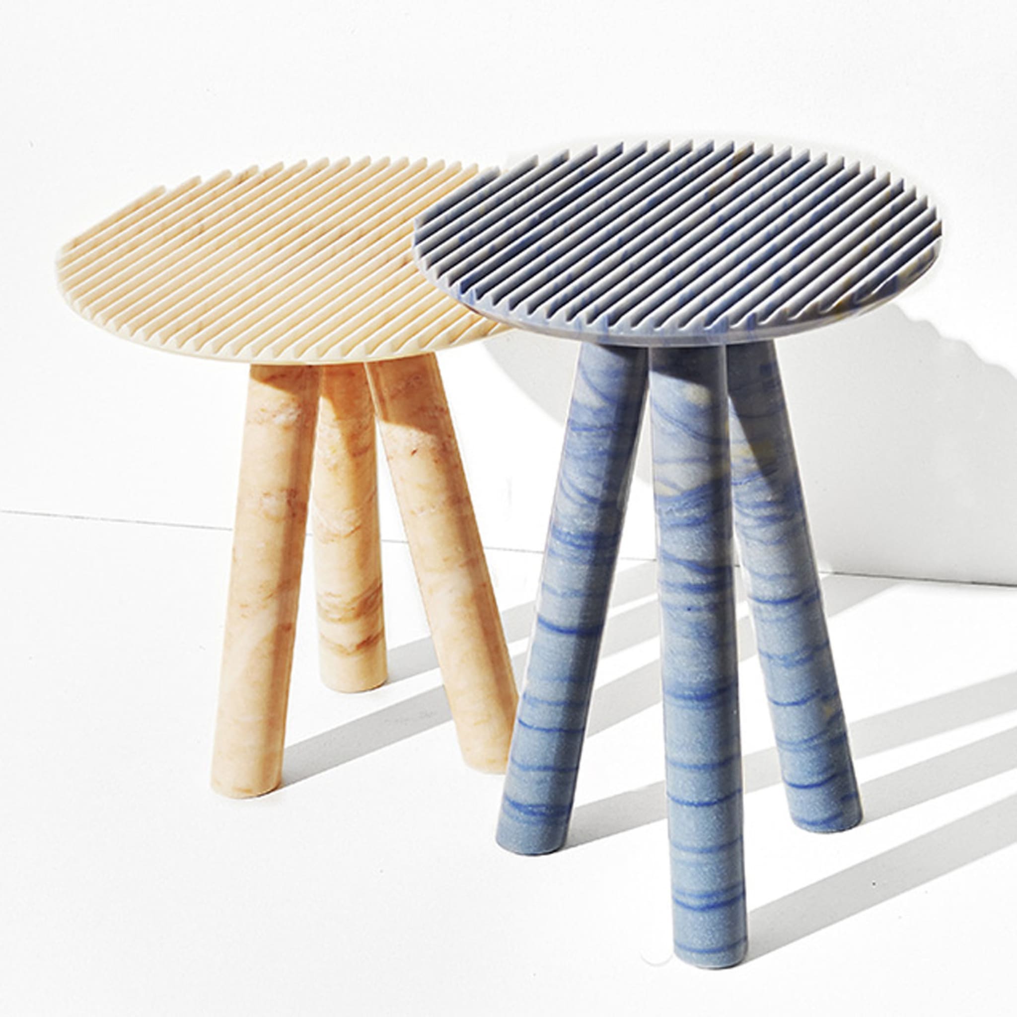 Blue Rabbet Coffee Table by Patricia Urquiola - Alternative view 2