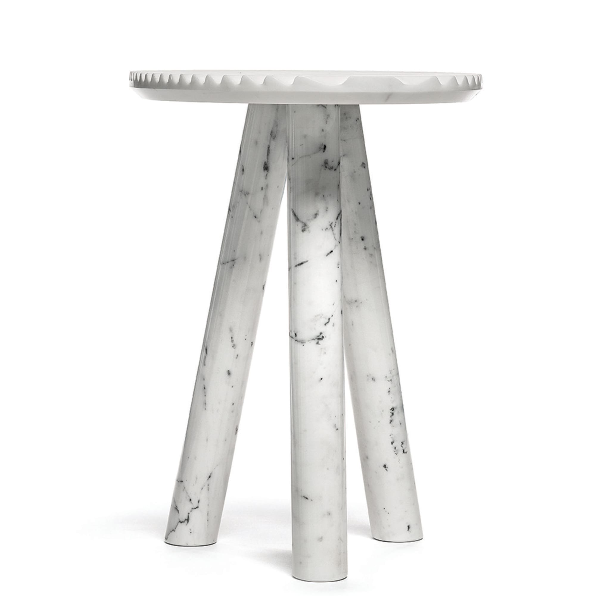 White Rabbet Side Table by Patricia Urquiola - Alternative view 1