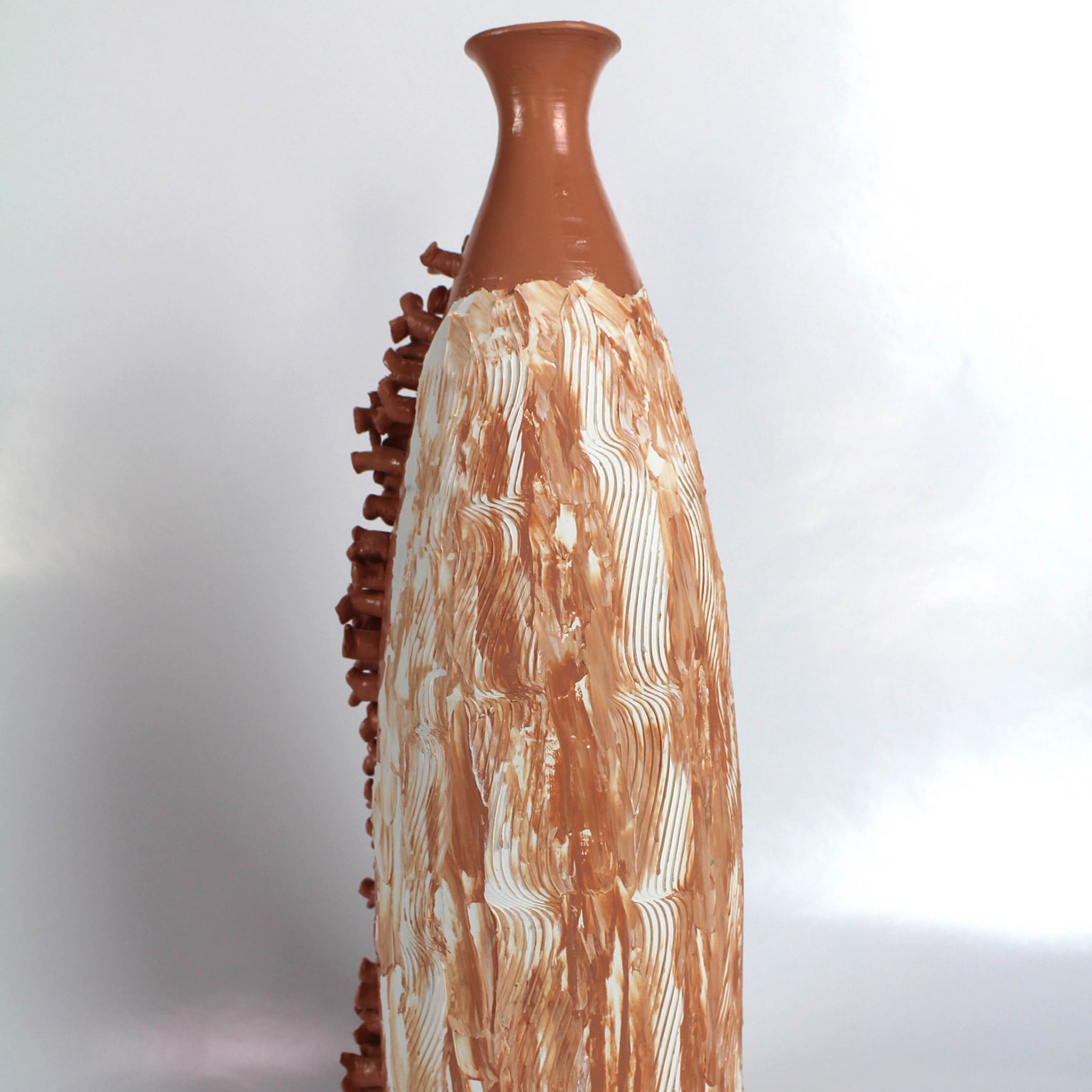 Terrakotta-Vase 26 von Mascia Meccani - Alternative Ansicht 1