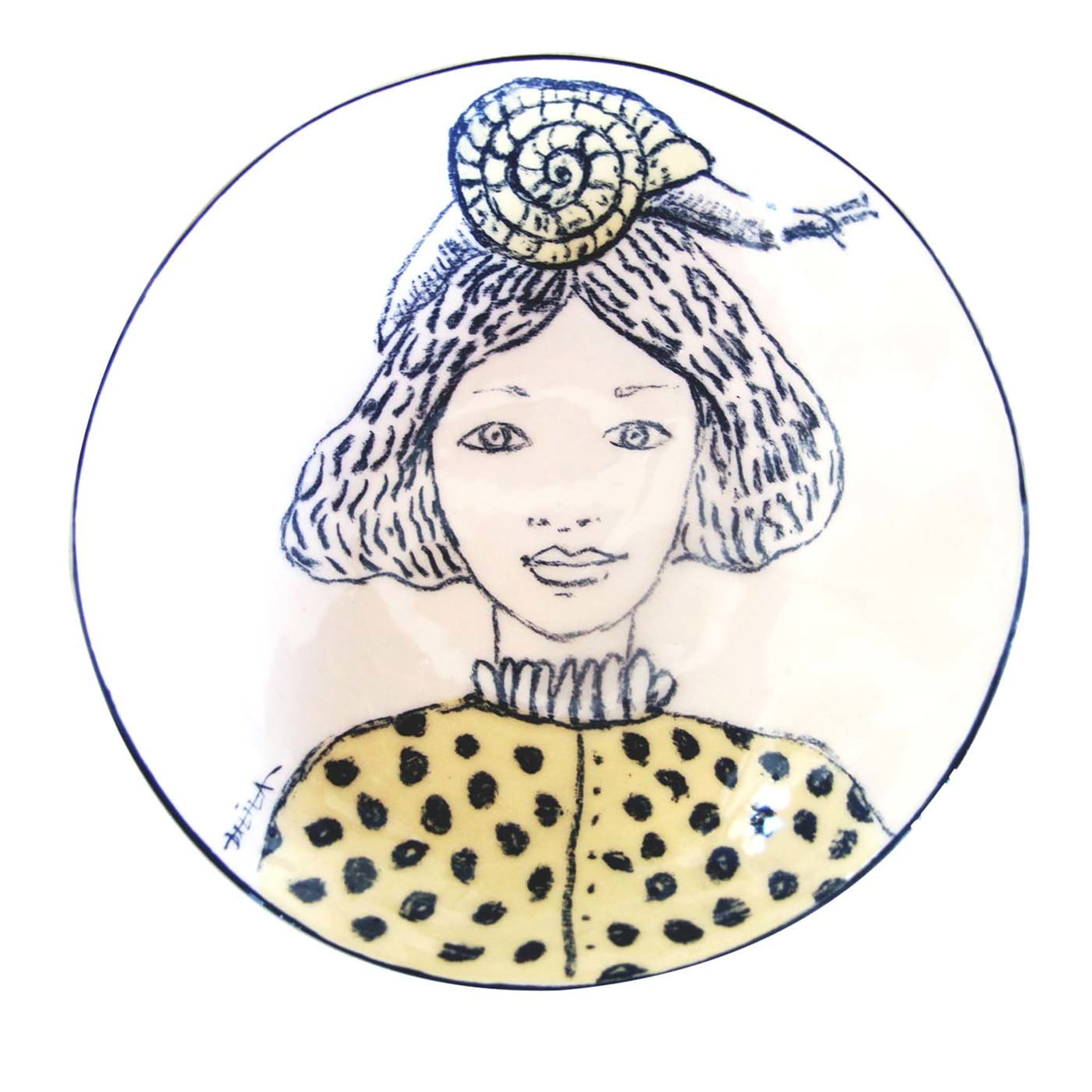 Femme avec support à gâteau en forme d'escargot - Vue principale