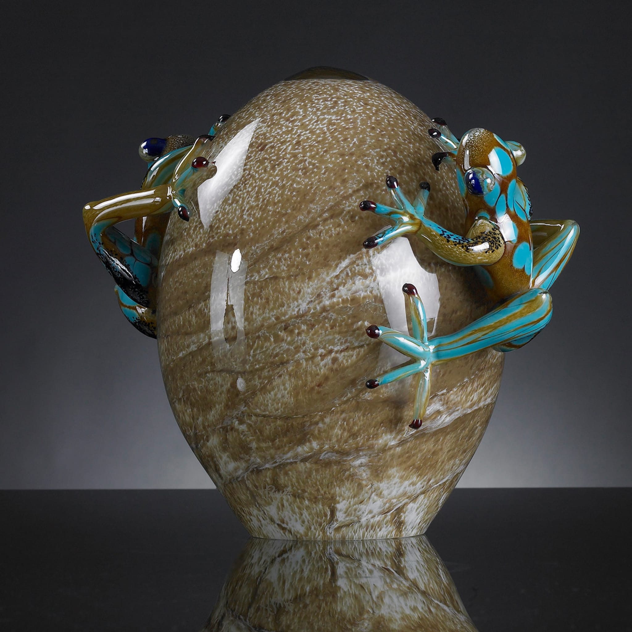 Glass Egg With Turquoise Frogs - Alternative view 1