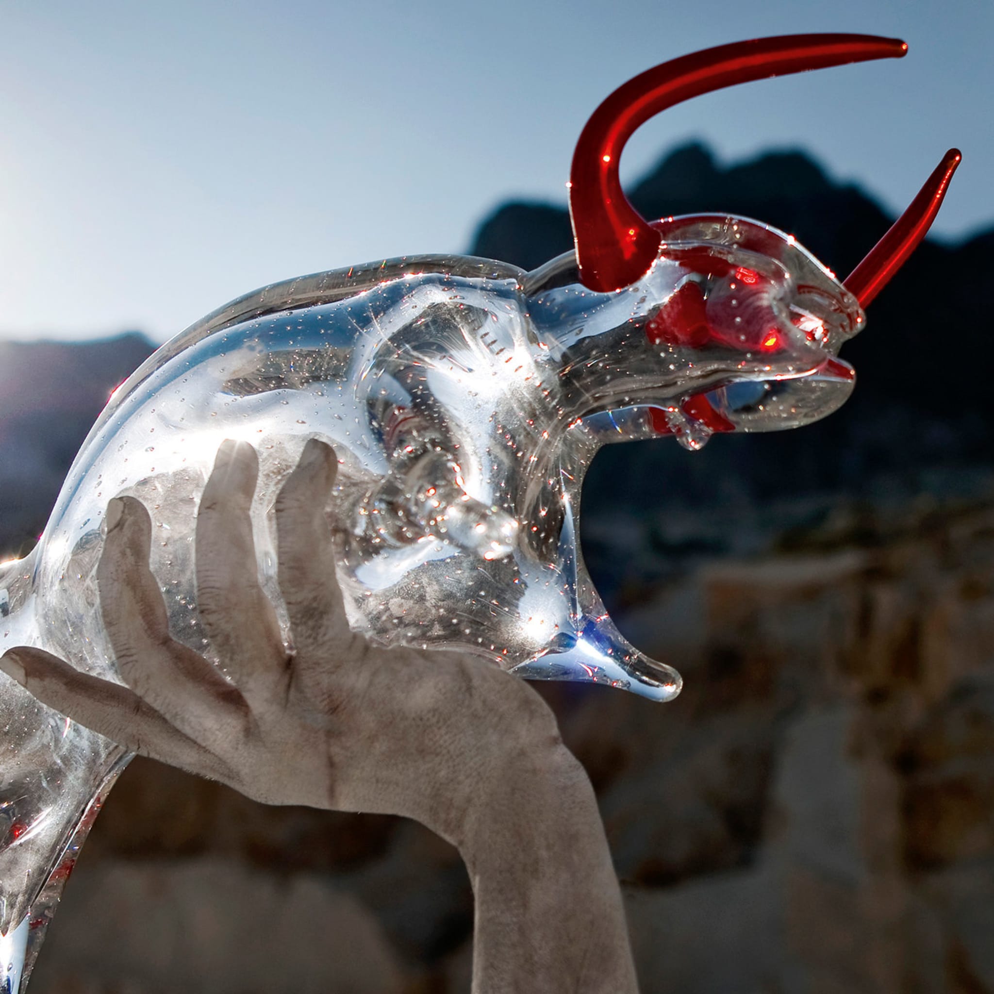 Figurina di toro in vetro grande  - Vista alternativa 2