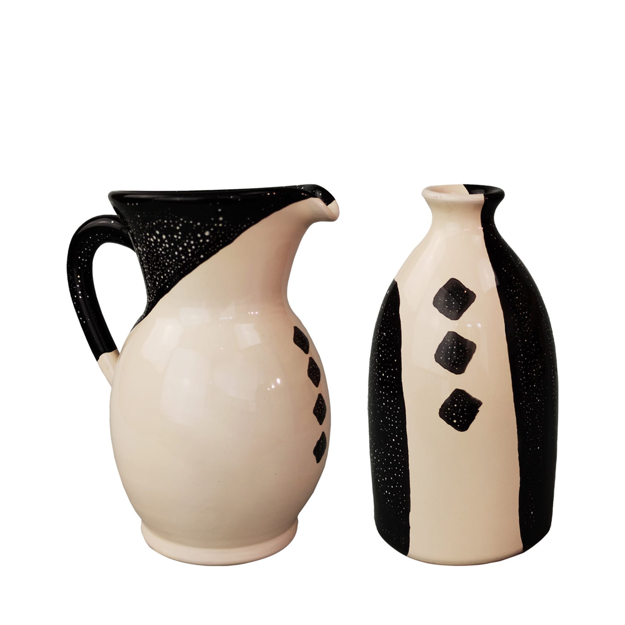 Set of Pitcher and Bottle with Kiasmo Square Pattern - Main view