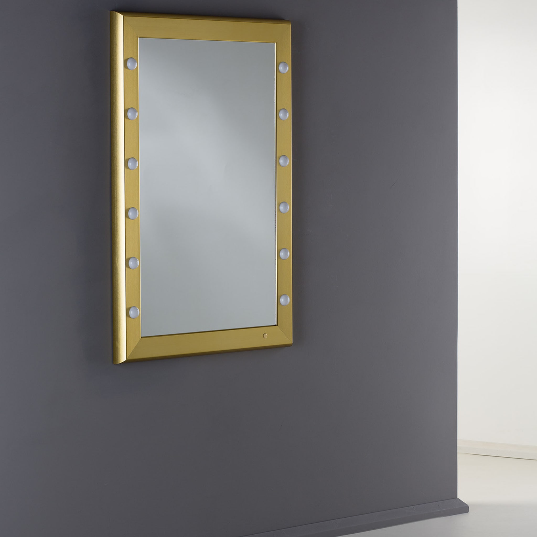 SP Gold Rectangular Lighted Wall Mirror - Alternative view 1