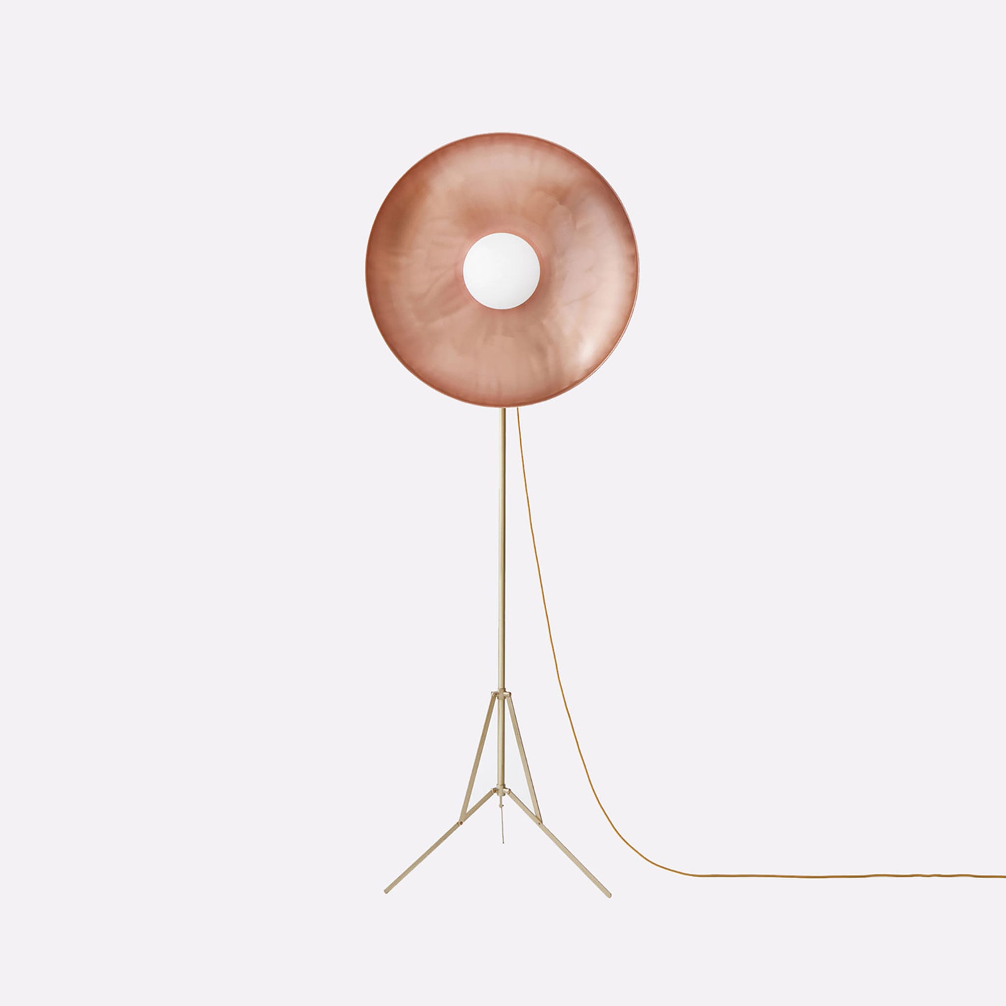 Parabola Copper Floor Lamp - Alternative view 1