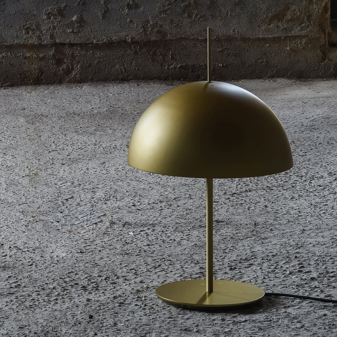 ABT02 table lamp - Restart/Milano