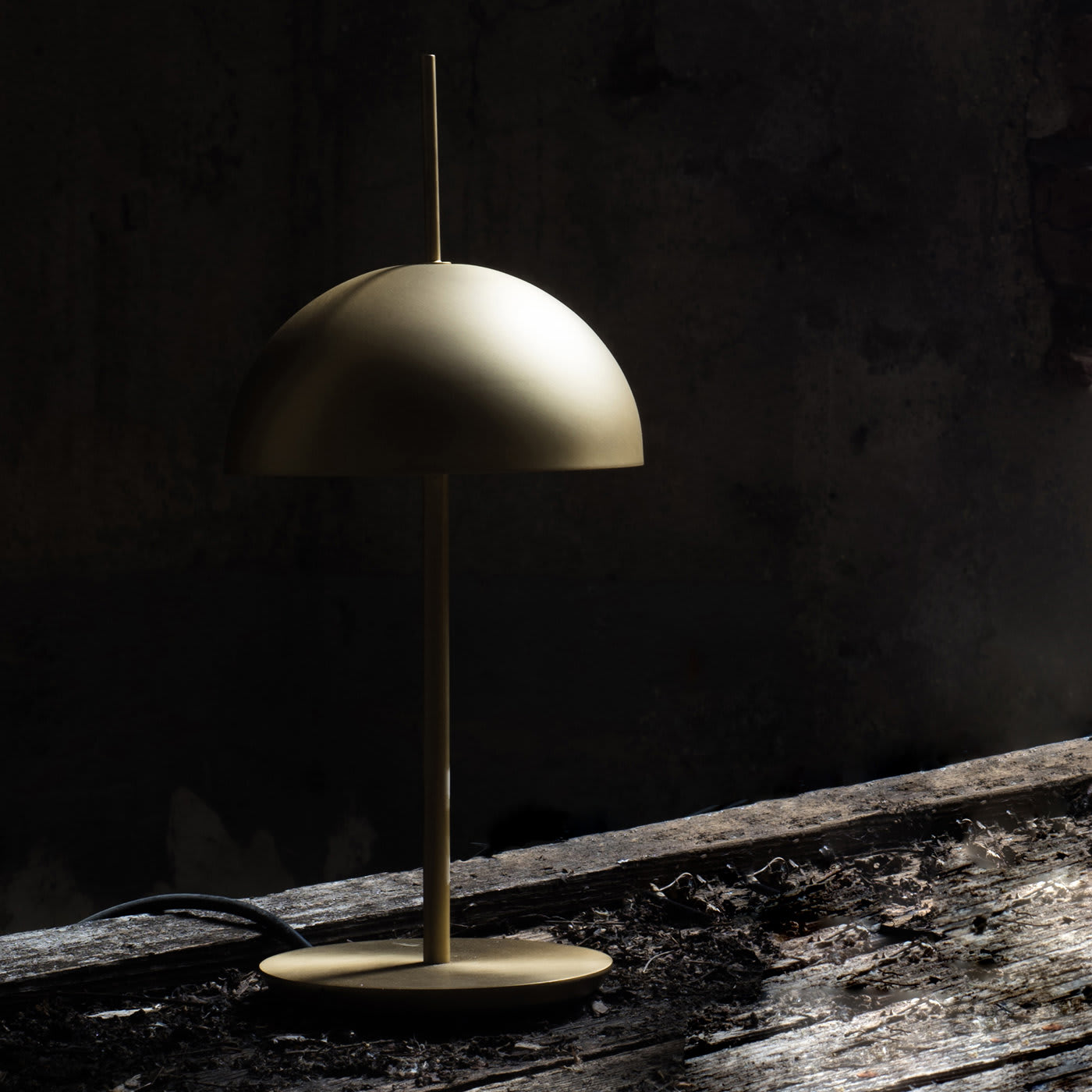 ABT01 table lamp - Restart/Milano