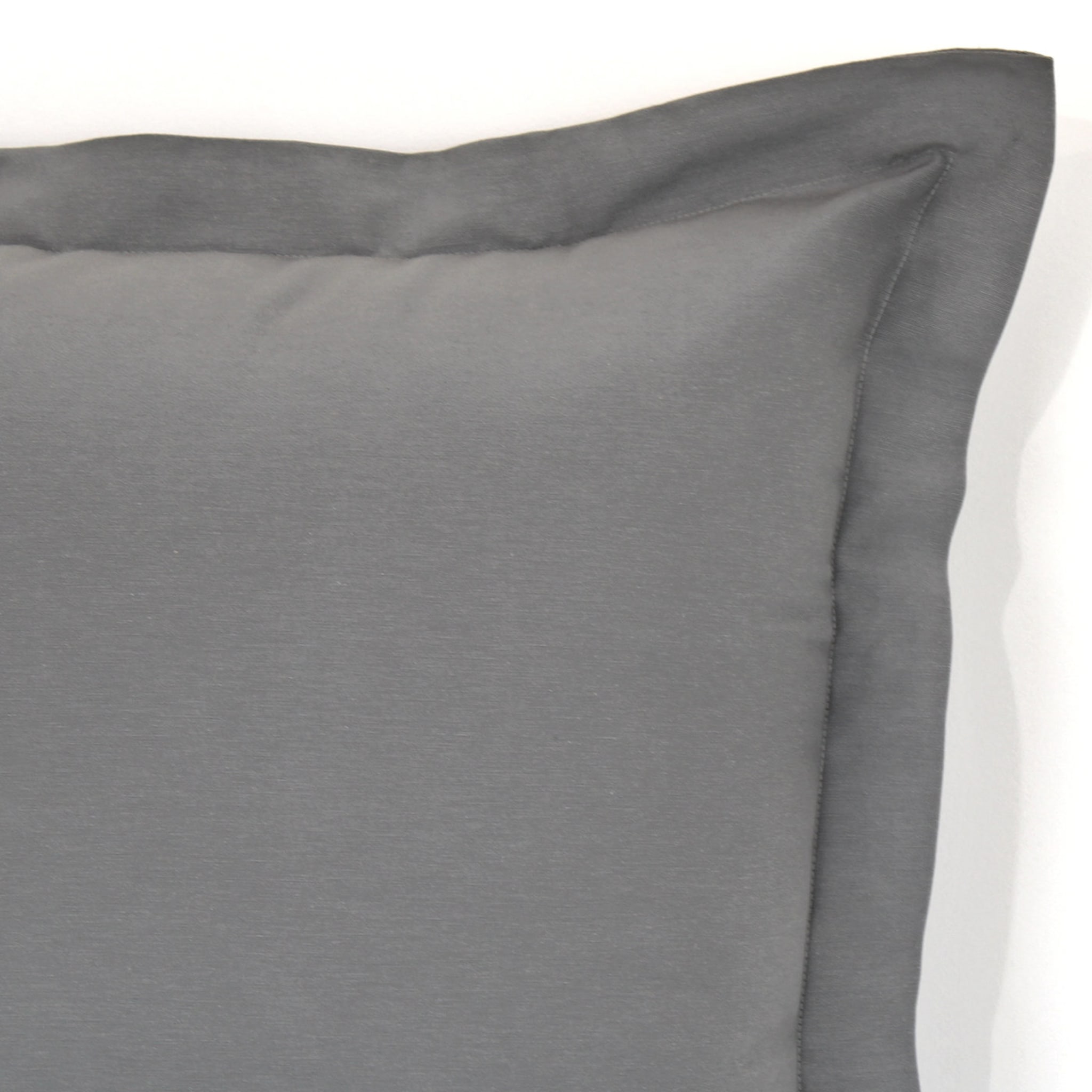 Set of 2 Large Gray Cushions - Alternative view 1