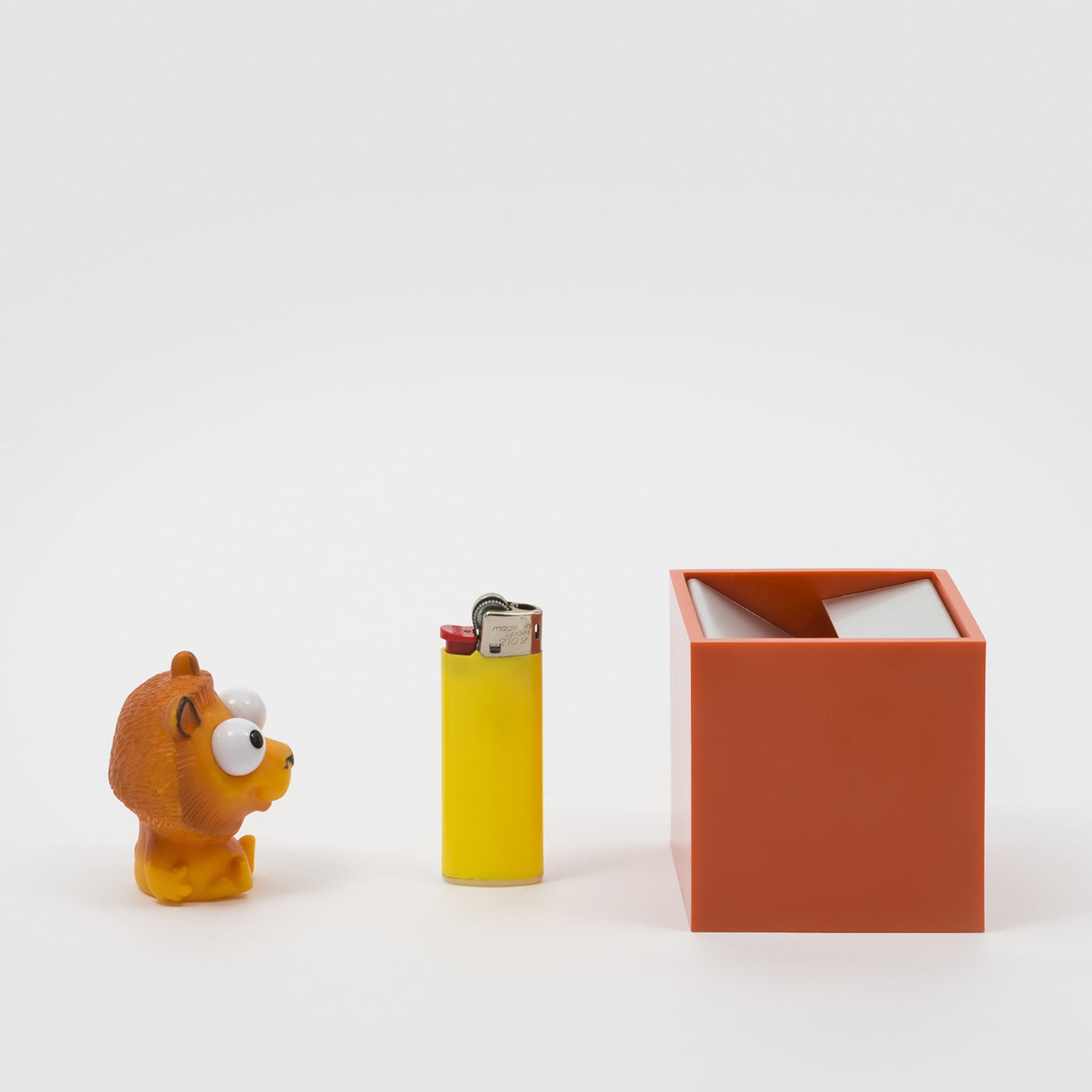 Cubo Small Orange Ashtray by Bruno Munari - Alternative view 1