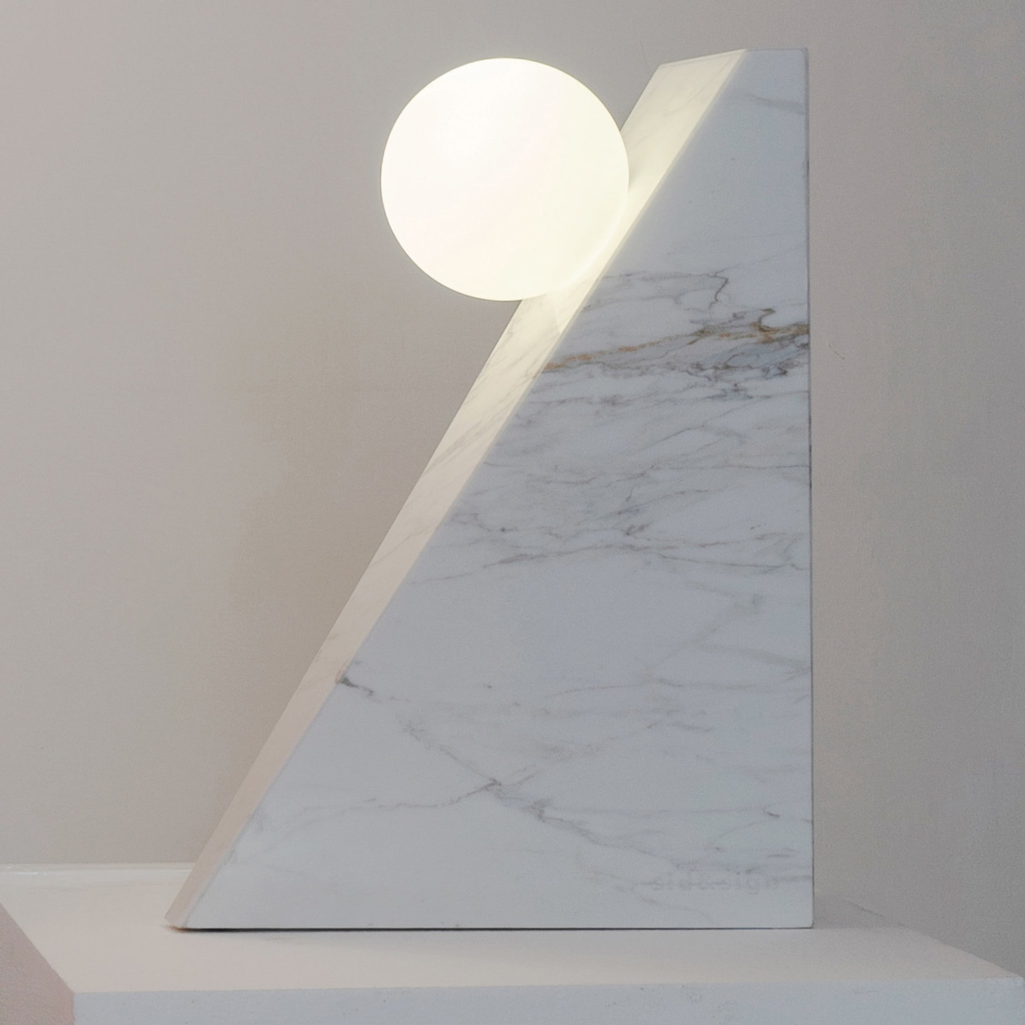Dieus Medium Table Lamp by Sid&Sign Studio - Alternative view 1