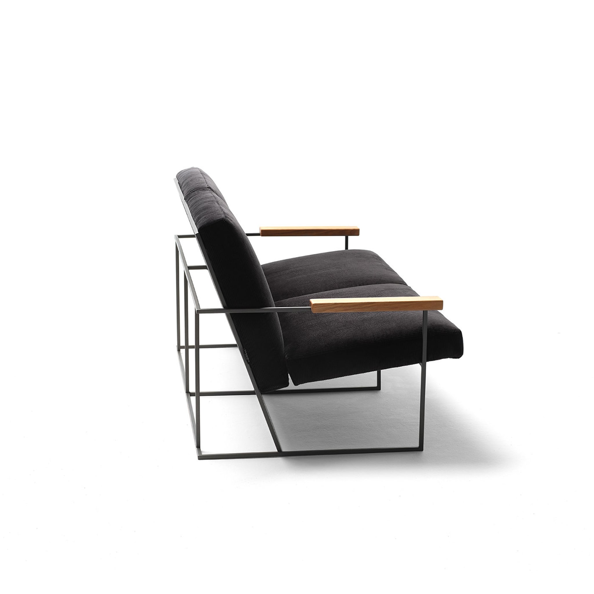 Gotham Black 2- Seater Sofa by Federico Carandini - Alternative view 3