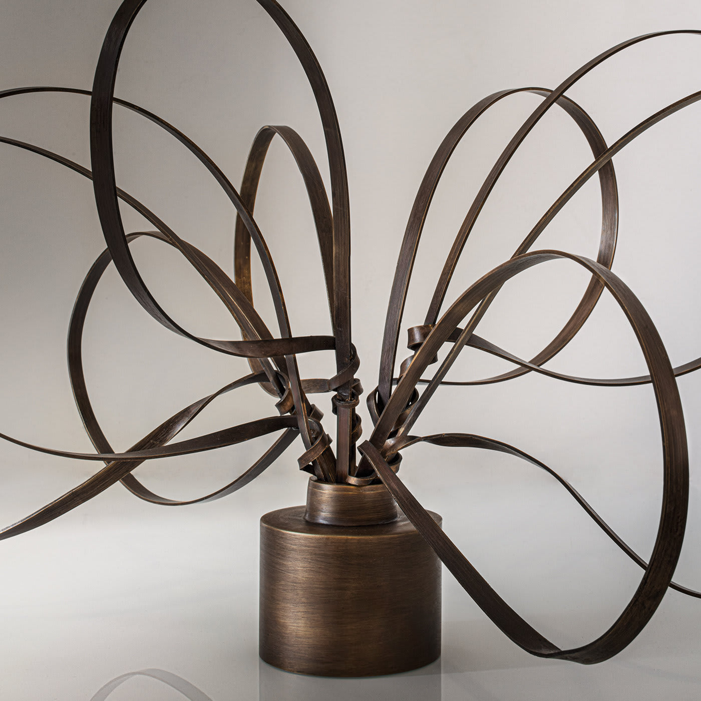 Swirls Sculpture  - Art Flower Maker