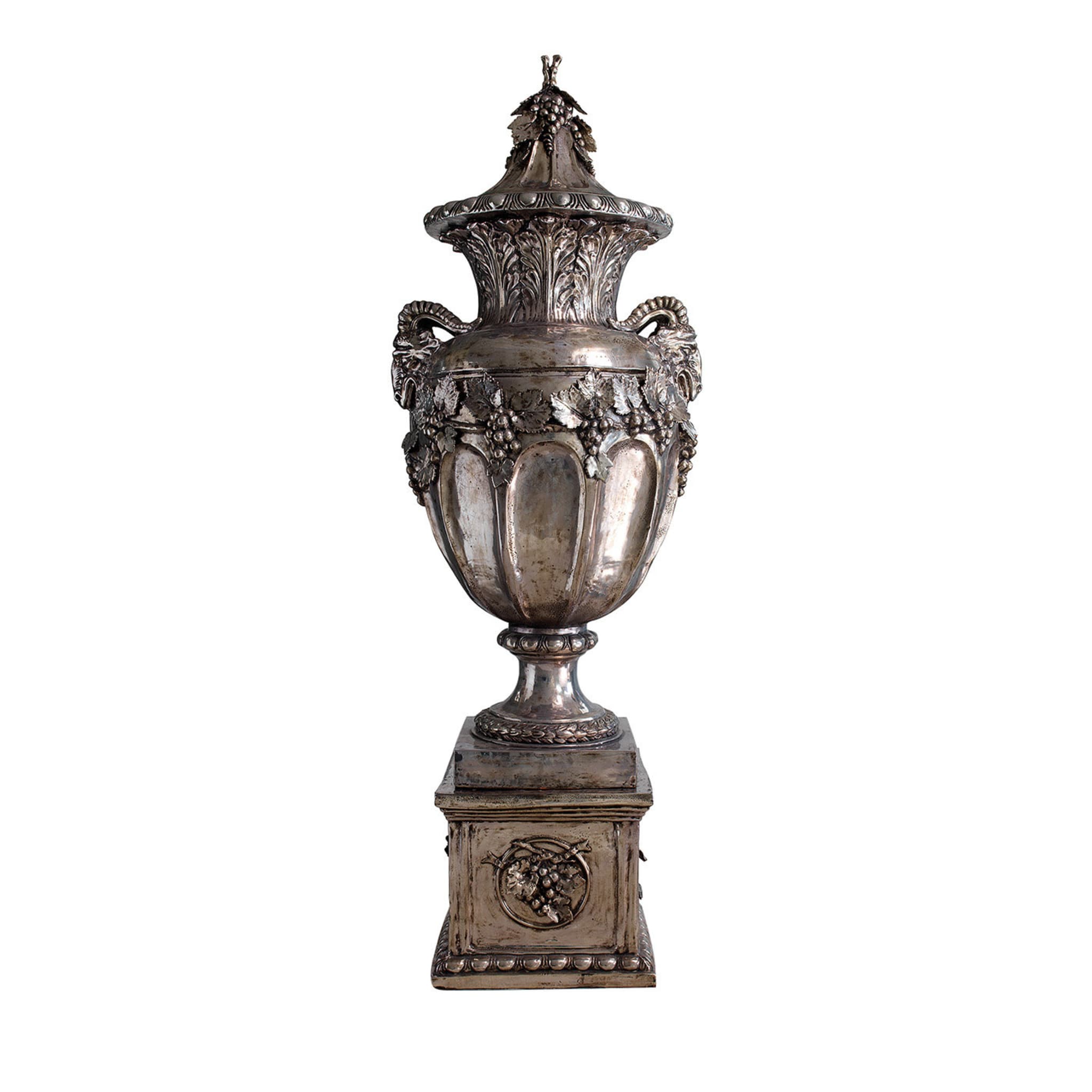Vaso d'argento con coperchio del XVIII secolo - Vista principale