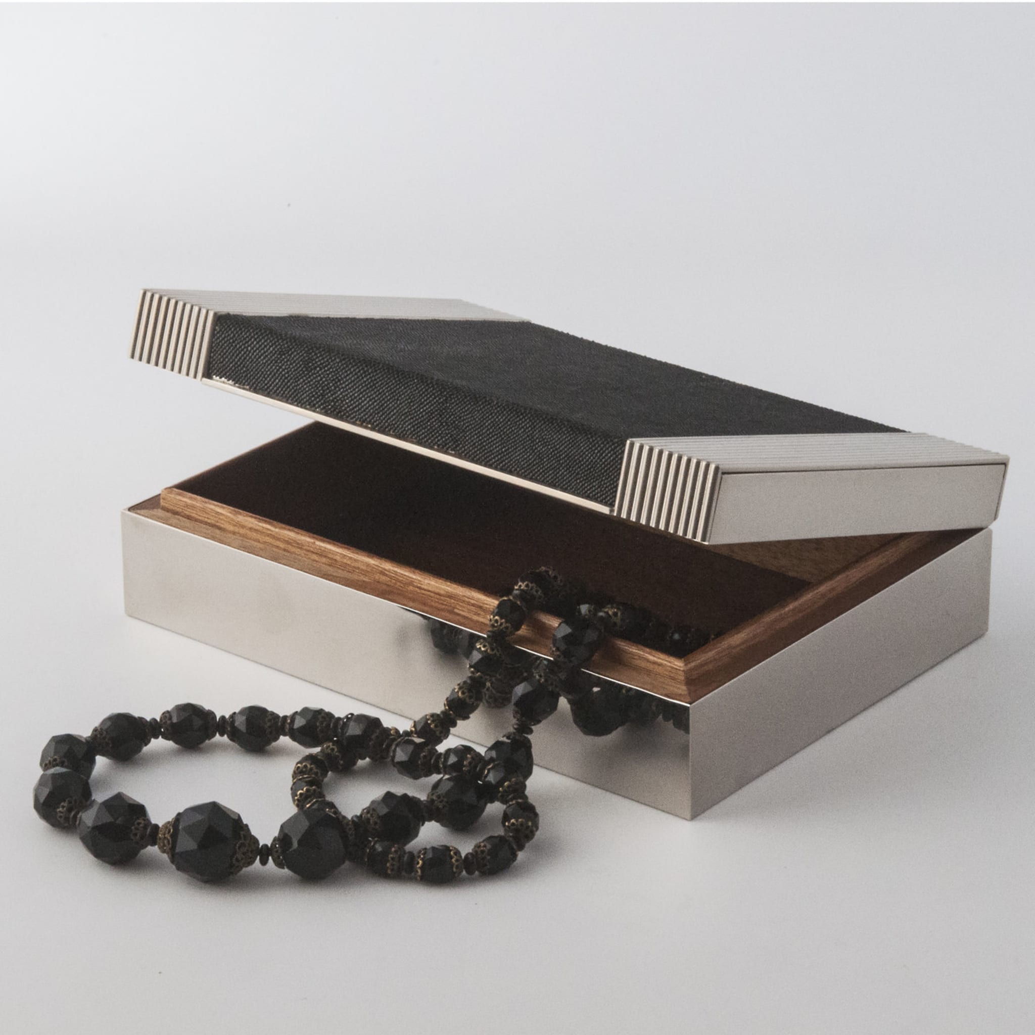 Galucharme Black Rectangular Box by Nino Basso  - Alternative view 1