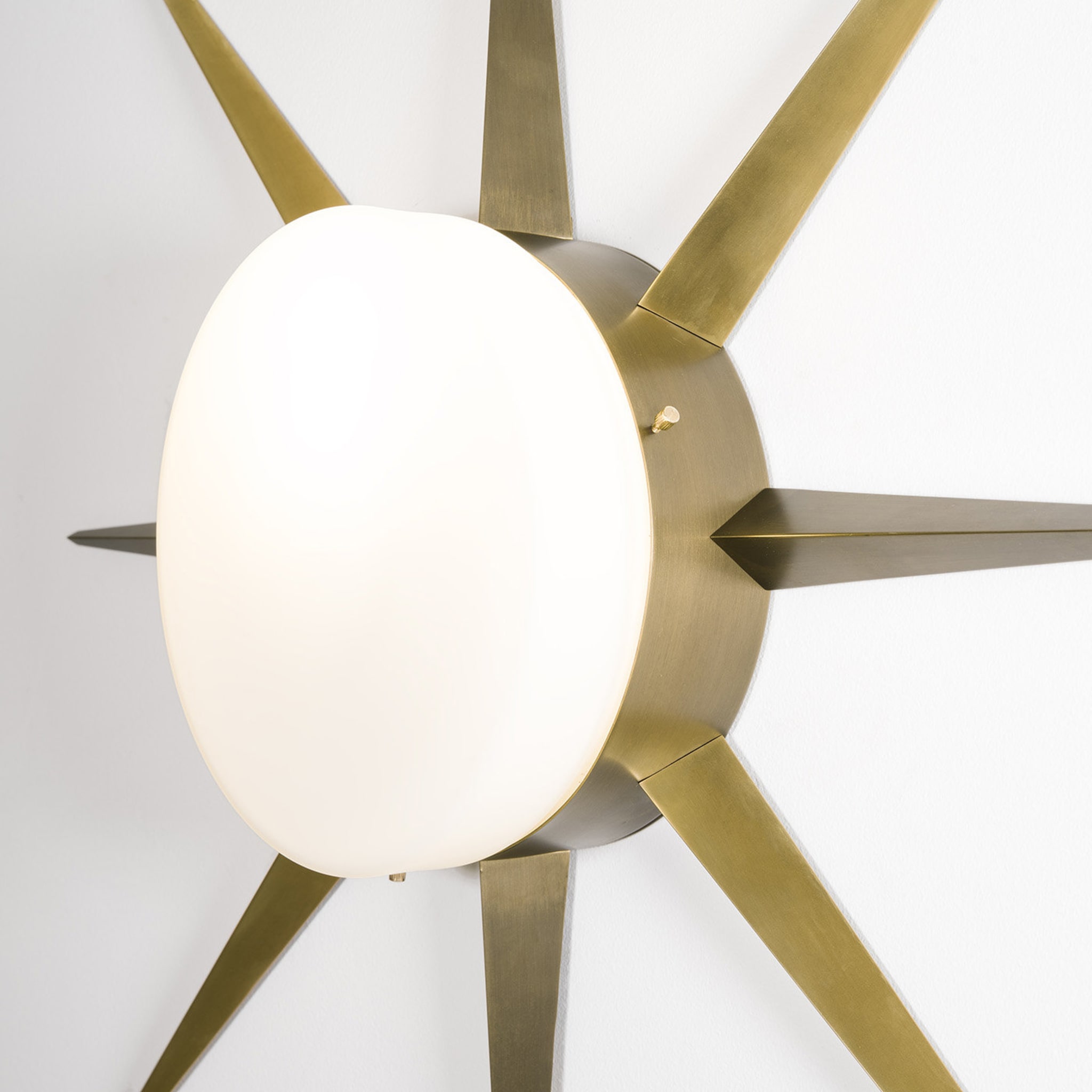 Solare Windrose Ceiling/Wall Light - Alternative view 1