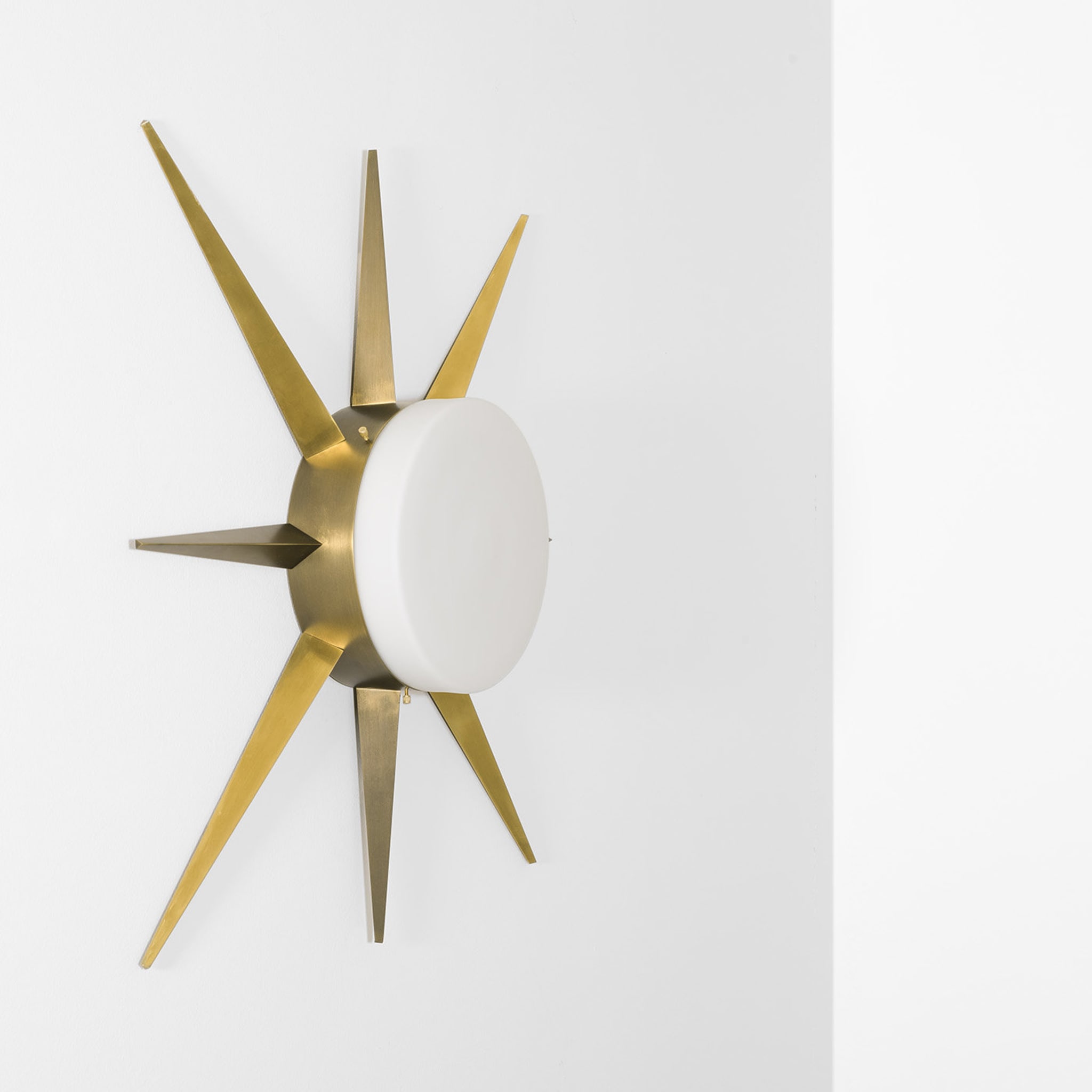 Solare Windrose Ceiling/Wall Light - Alternative view 2
