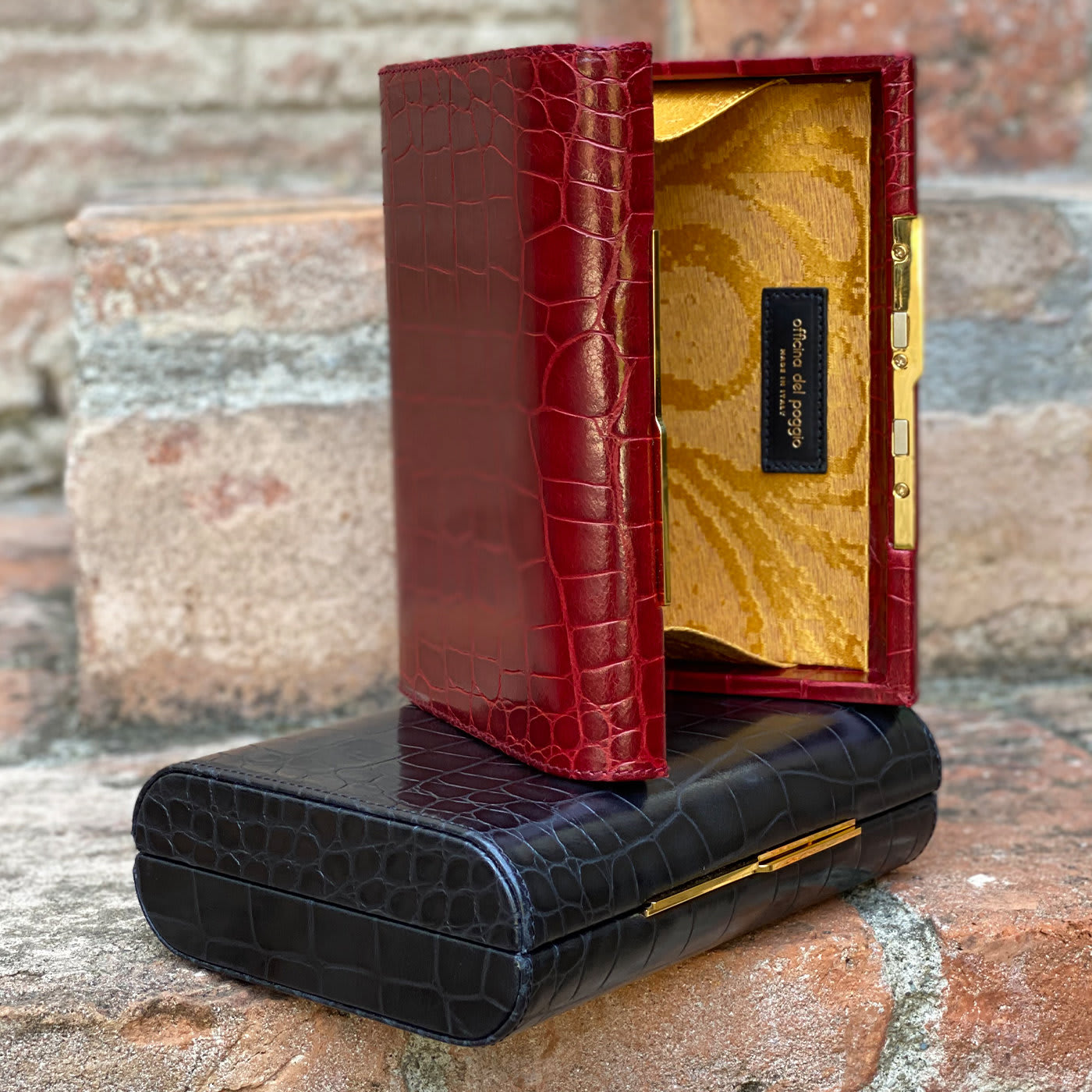 Toscano Rubino Croc-Embossed Box Clutch - Officina Del Poggio