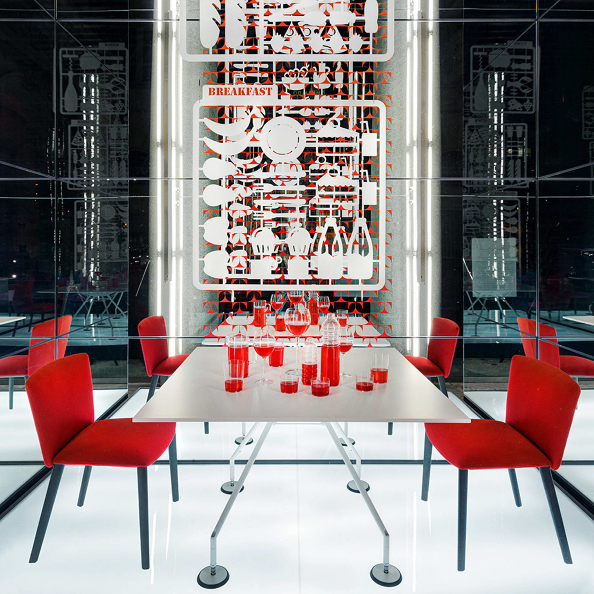 Vela Red Chair by Lievore Altherr Molina - Alternative view 2