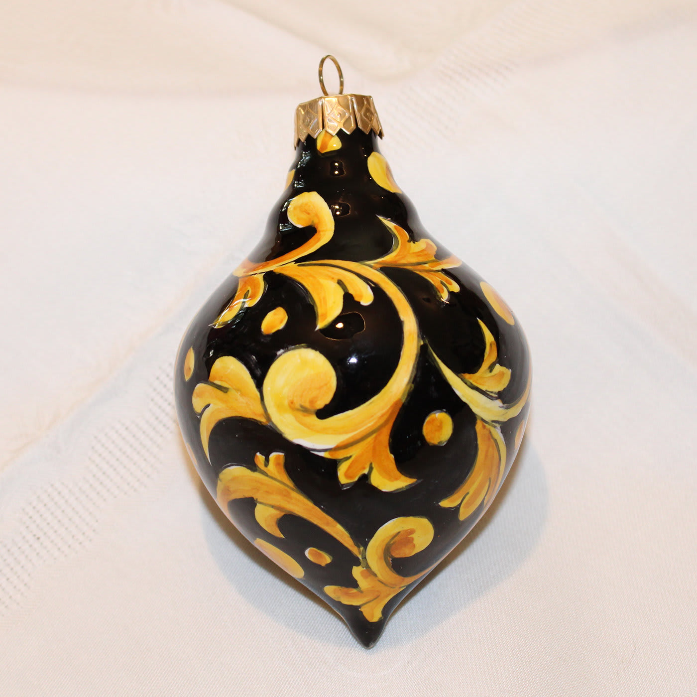 Black Damask Teardrop Christmas Ball Ornament  - Idea Ceramica