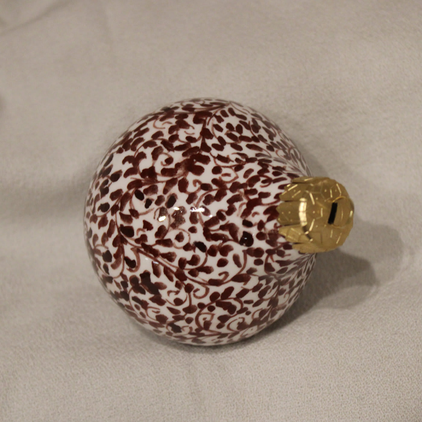Burgundy Floral Teardrop Christmas Ball Ornament  - Idea Ceramica
