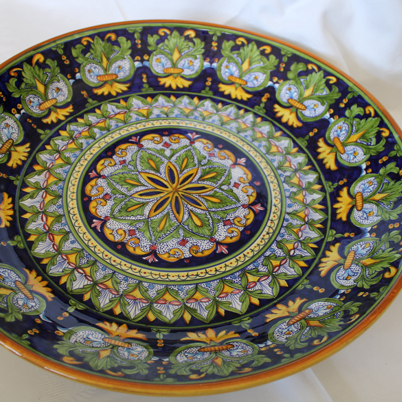 Bilancia Decorative Plate Idea Ceramica