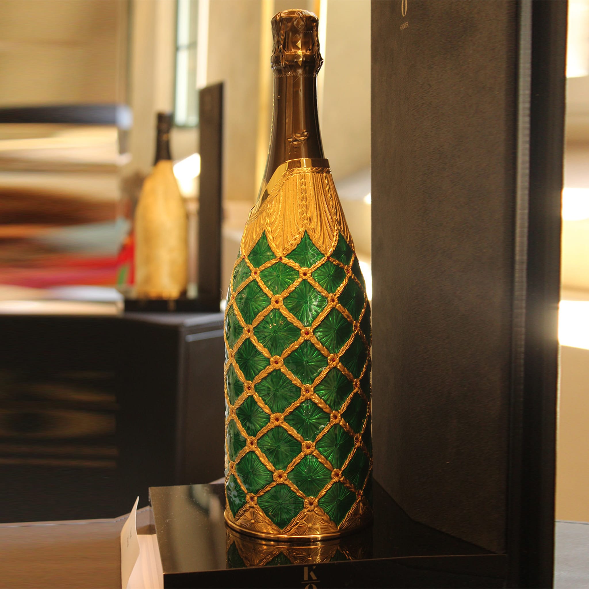 Cubierta de champán esmeralda de Stefano Vigni - Vista alternativa 4