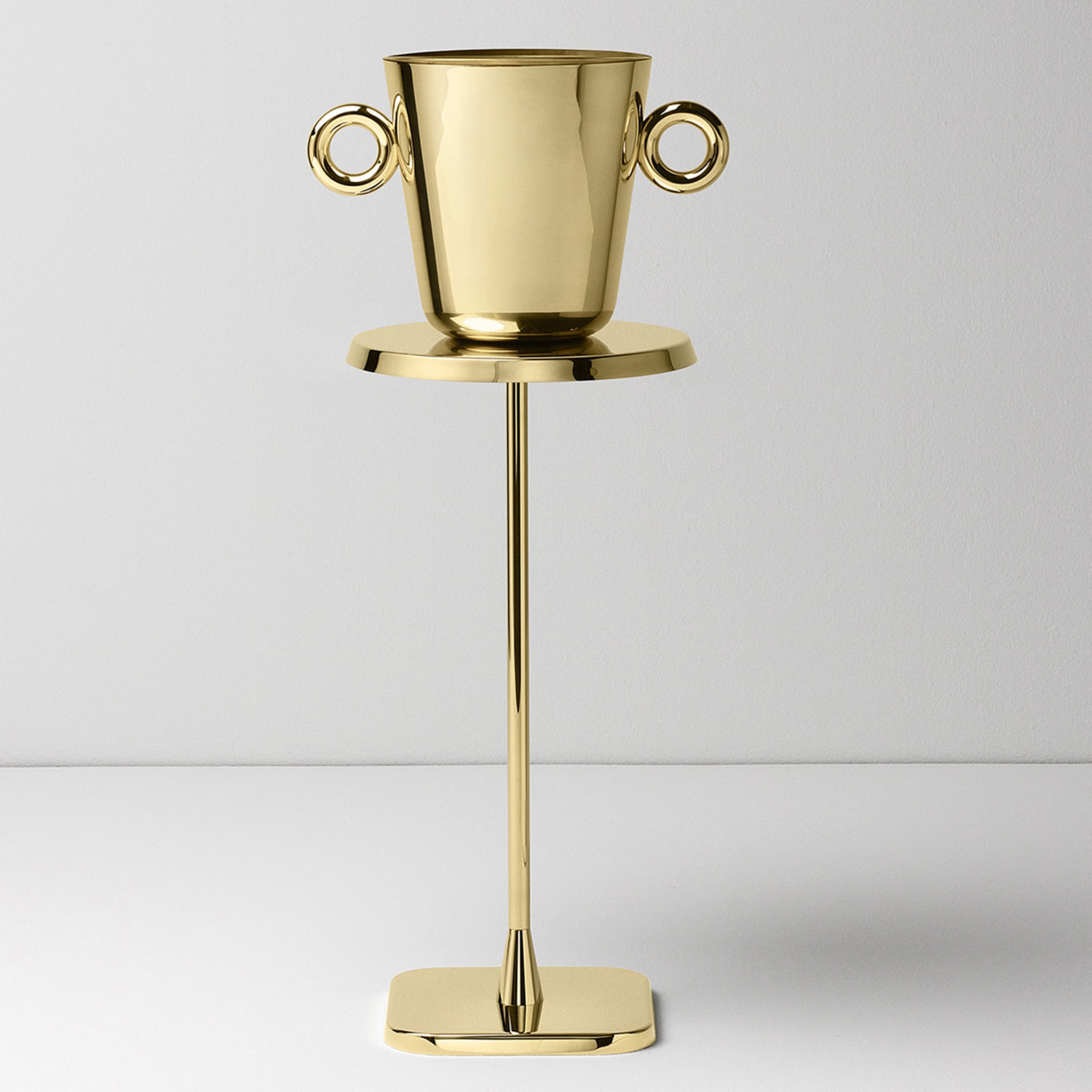 Double O Ice Bucket in Polished Brass Finish By Richard Hutten - Alternative view 2