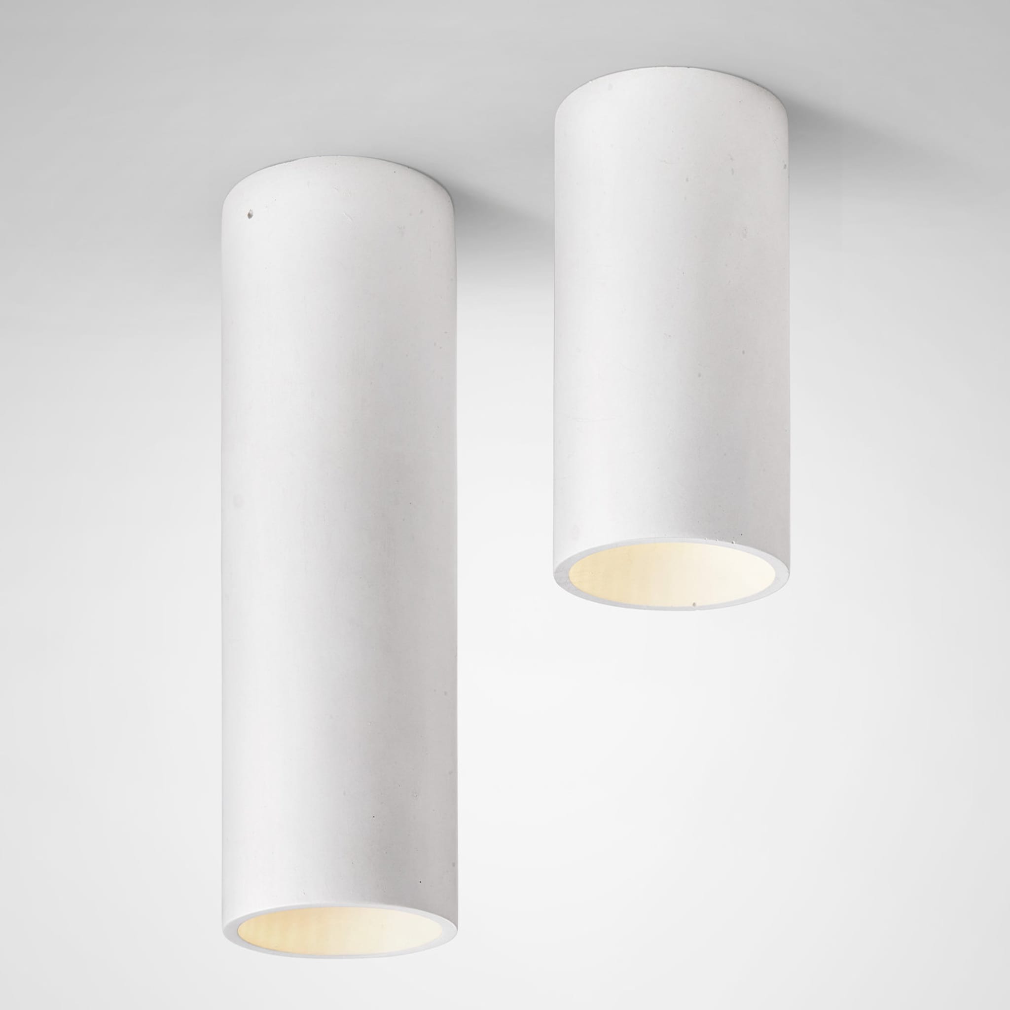 Cromia Large White Ceiling Lamp - Alternative view 1