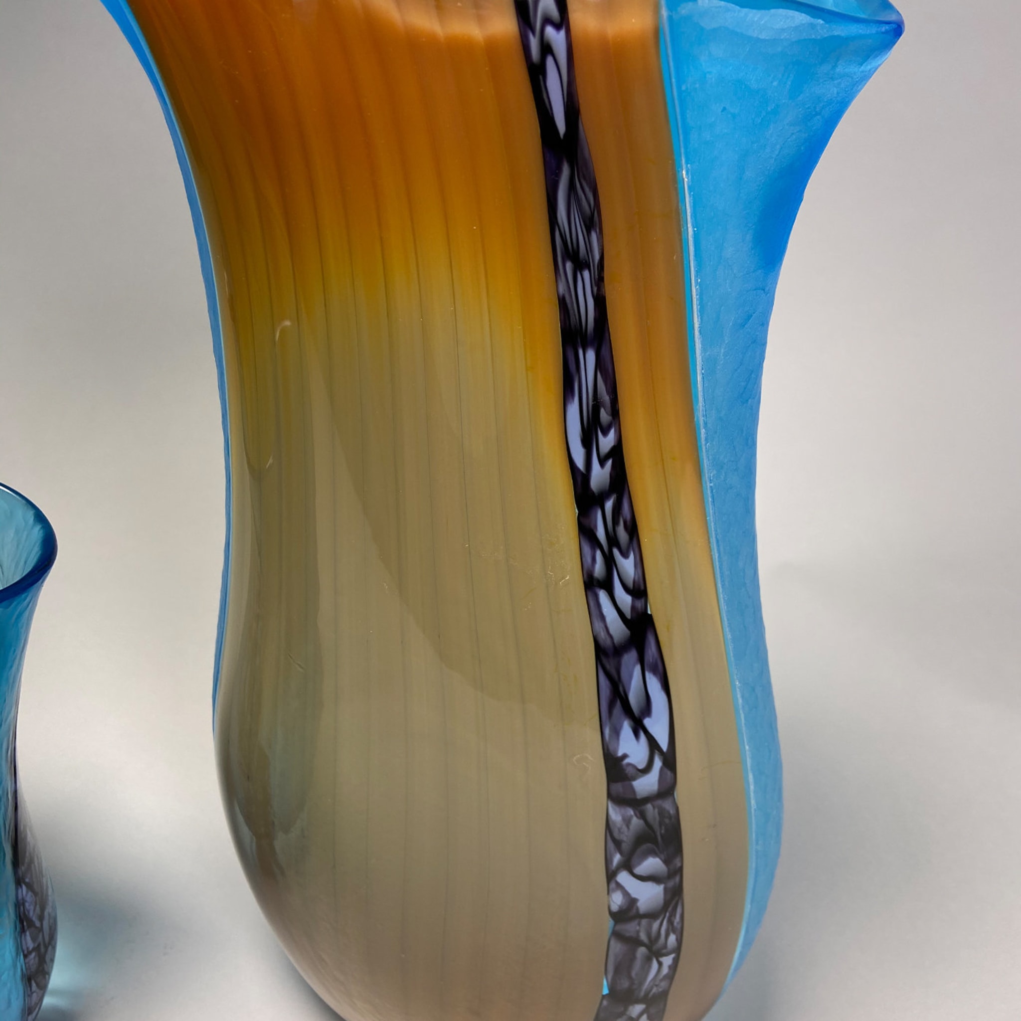 Opale Tall Vase - Alternative view 1