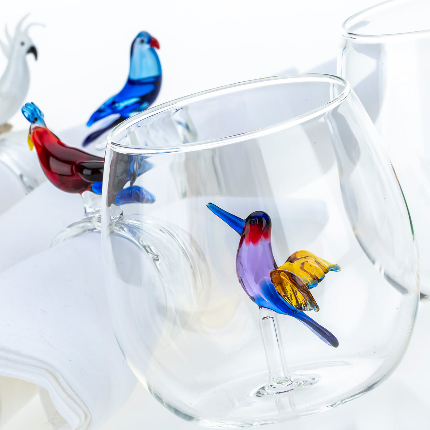 Set of 6 Tropical Bird Glasses and Peacock Pitcher - Casarialto