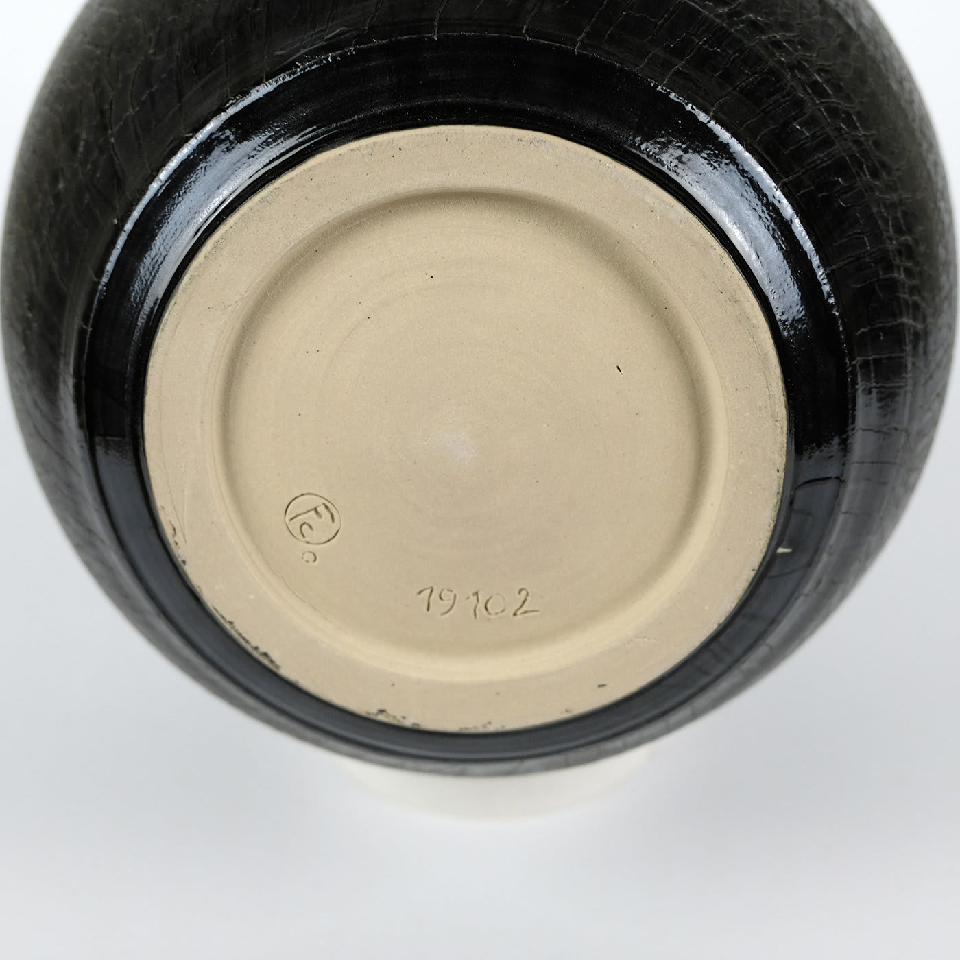 Corteccia Black Vase #3 - FC Ceramics