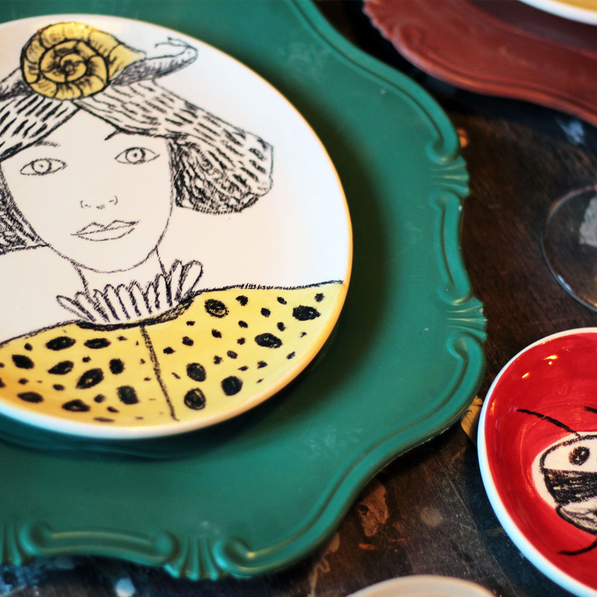 Woman with Snail Decorative Plate - Alternative view 4