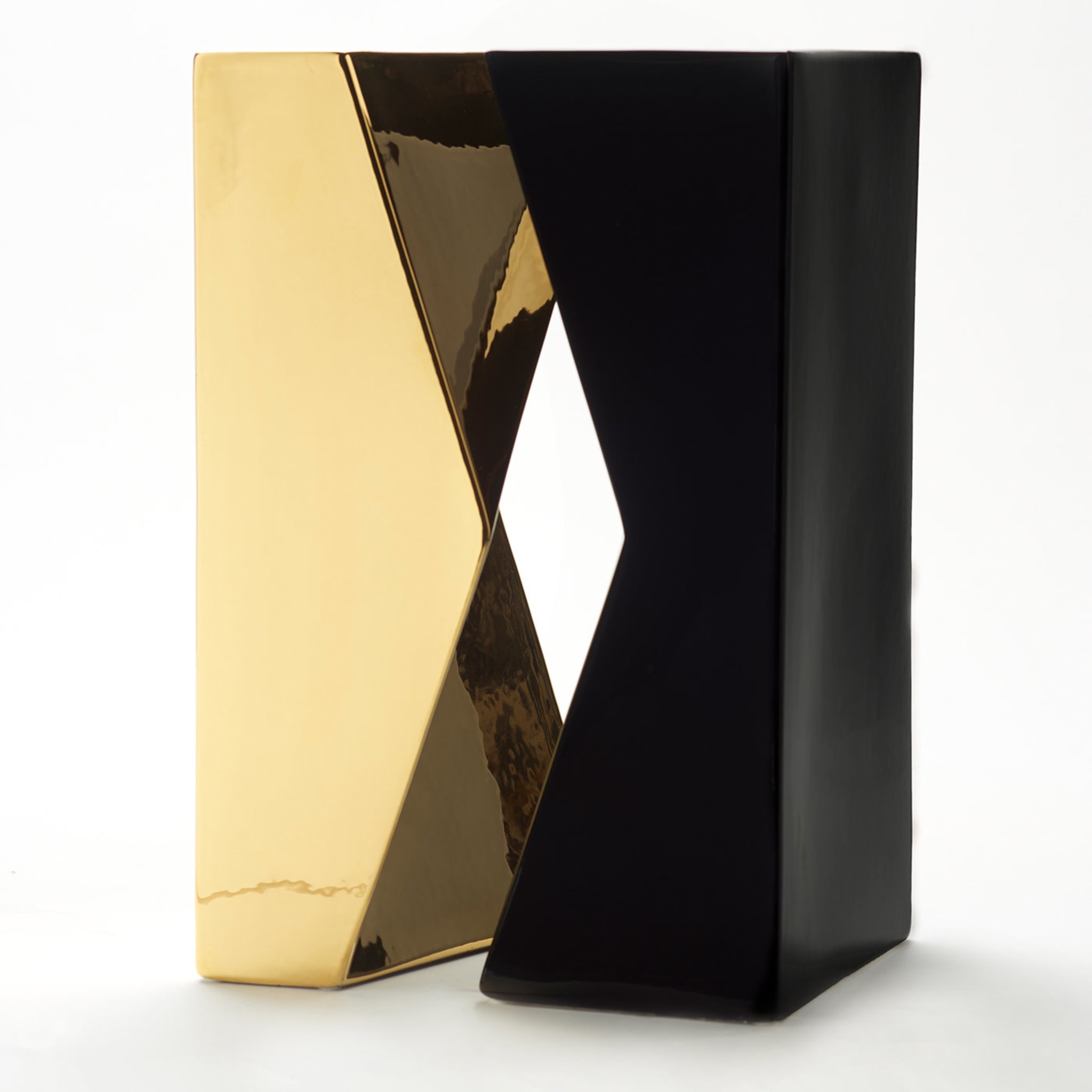 Verso Set of 2 Gold and Black Vases by Antonio Saporito - Alternative view 2