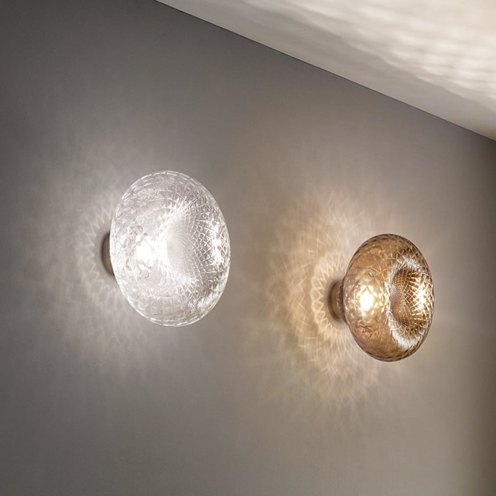 Versi Clear Sconce  - Alternative view 3