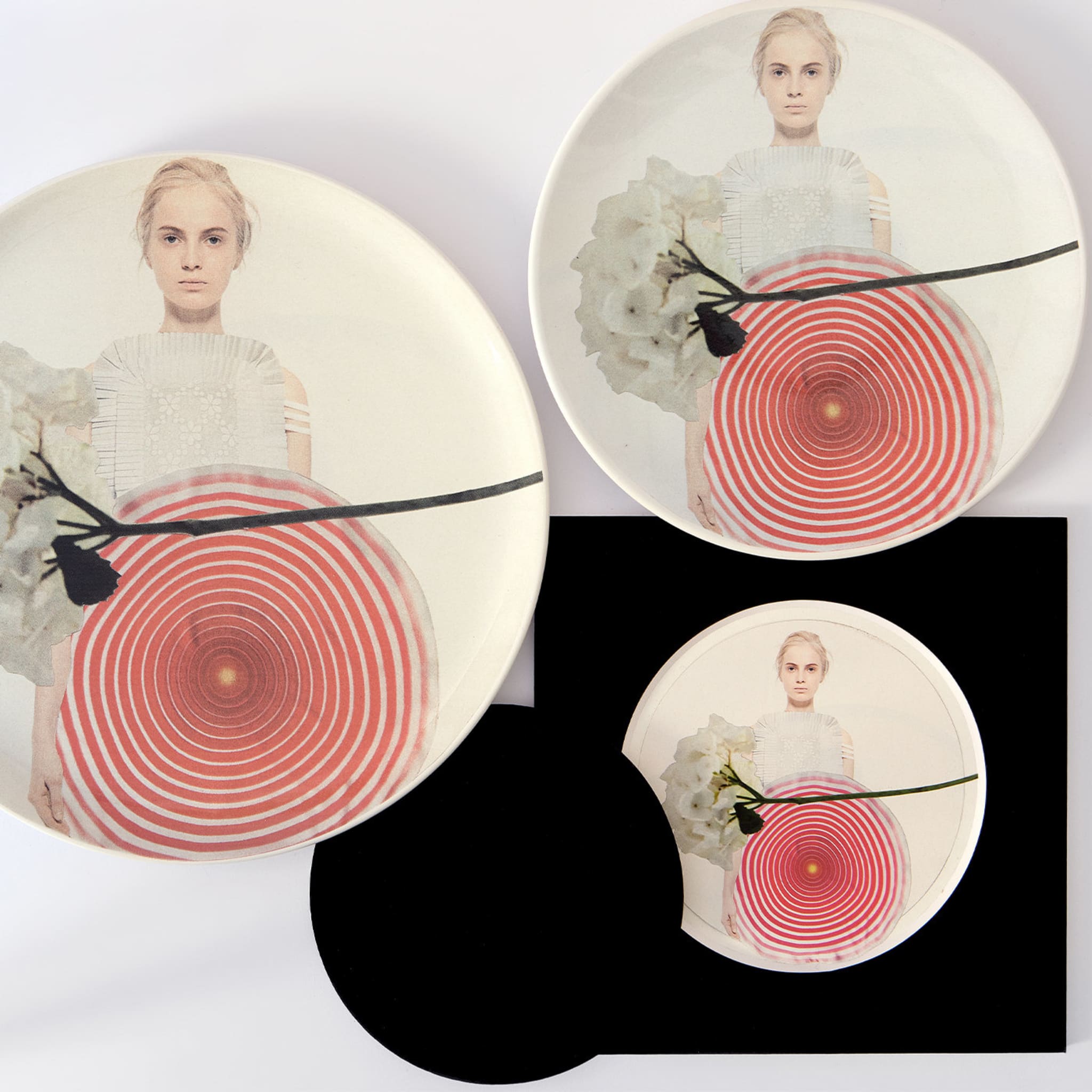 Oh Women! Decorative Plate #1 Limited Edition - Alternative view 3