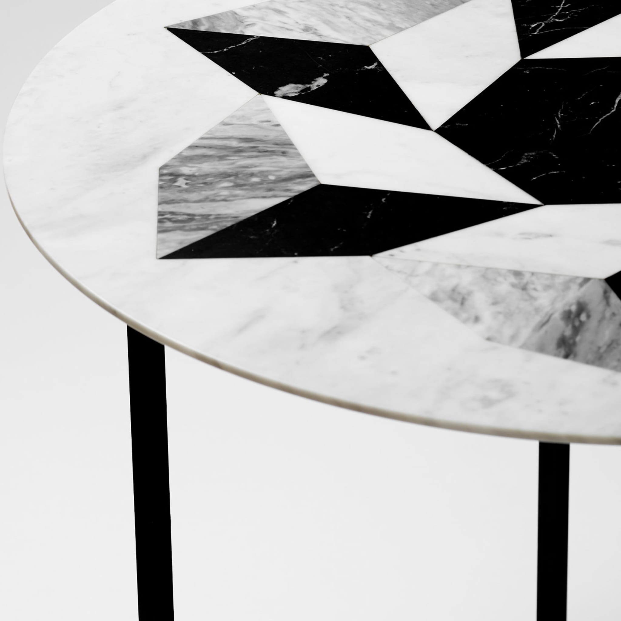 Esopo Side Table with Geometric Wheel by Antonio Saporito - Alternative view 3